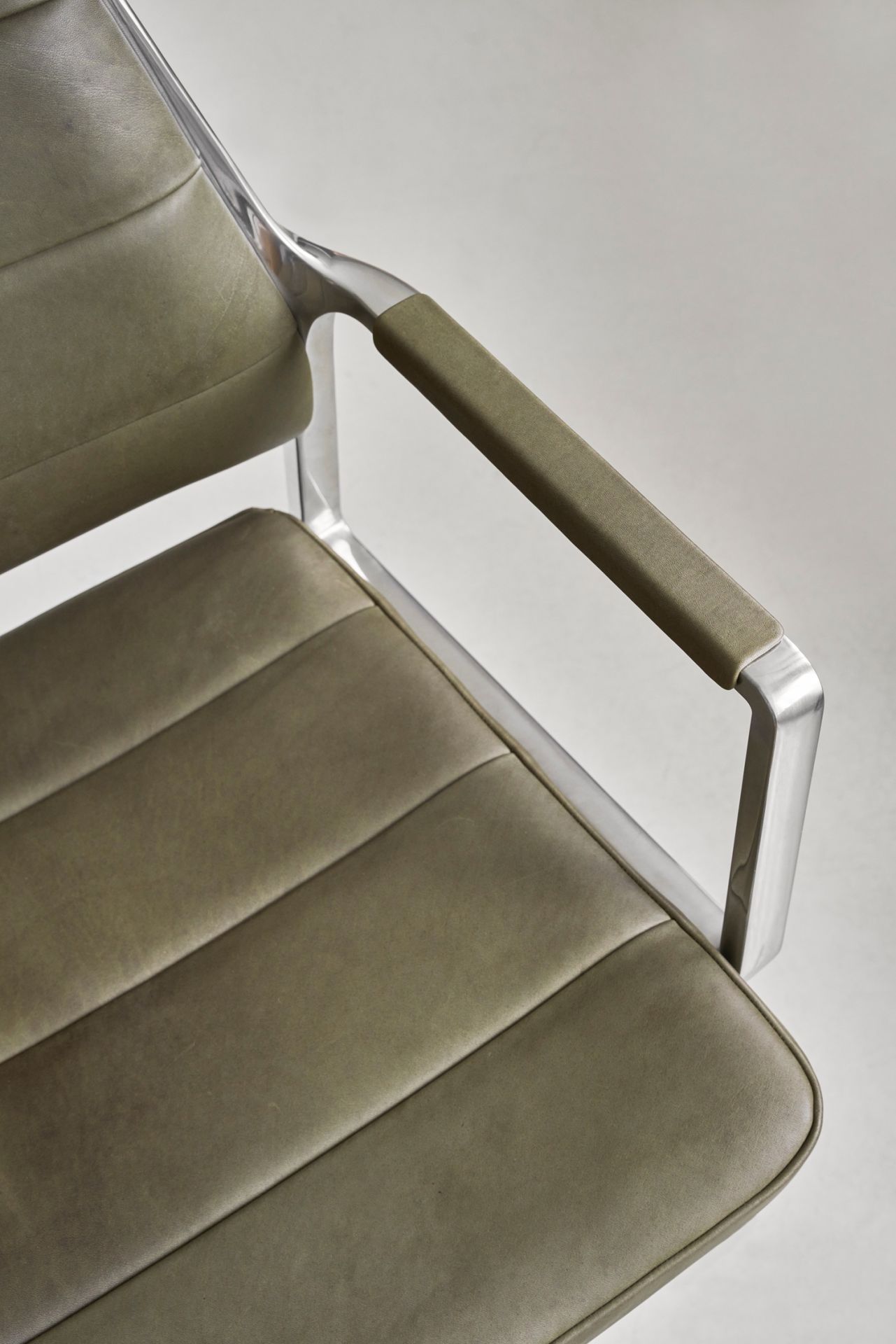 VIPP455 / VIPP 455 Swivel chair Siège pivotant Vipp