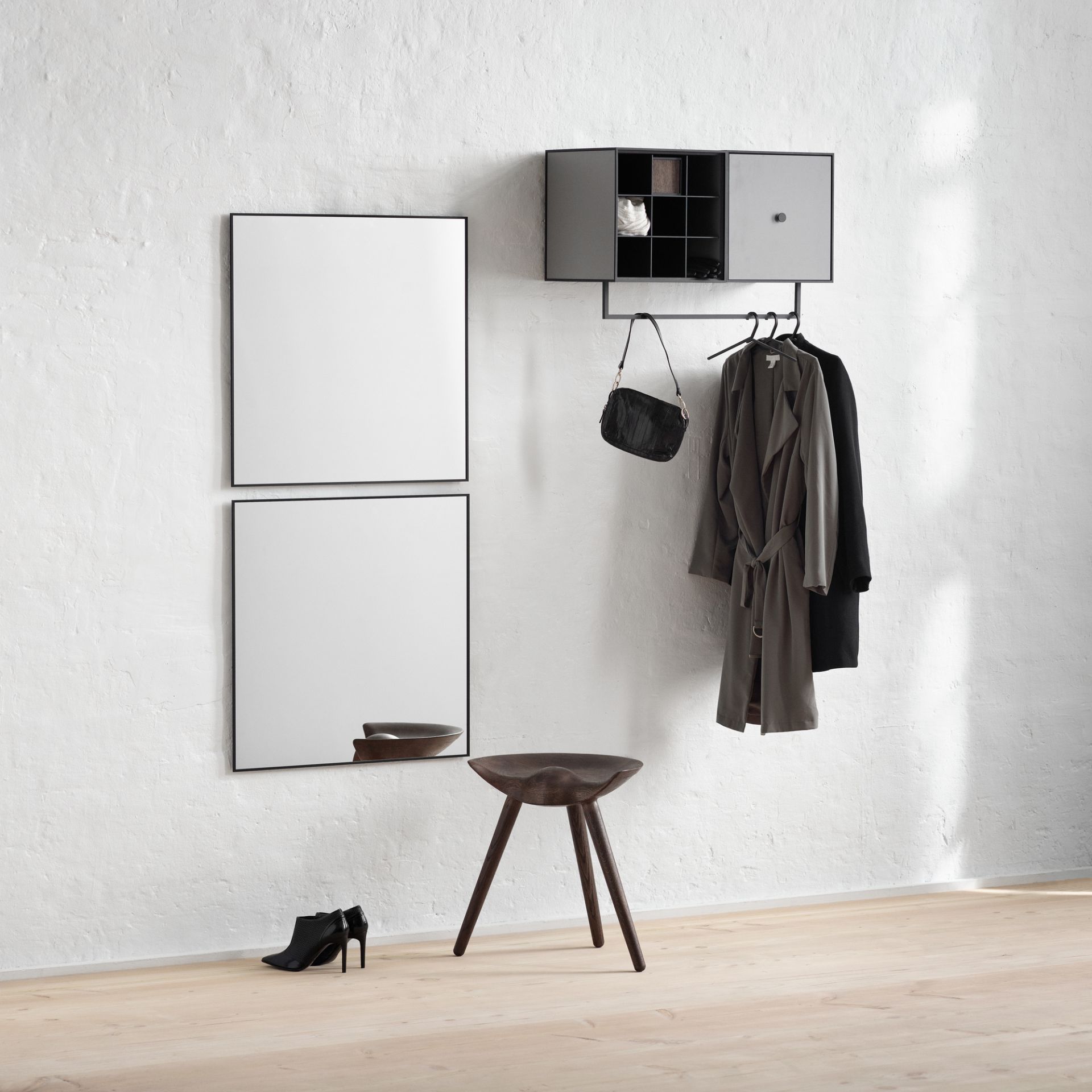 View le miroir mural noir By Lassen