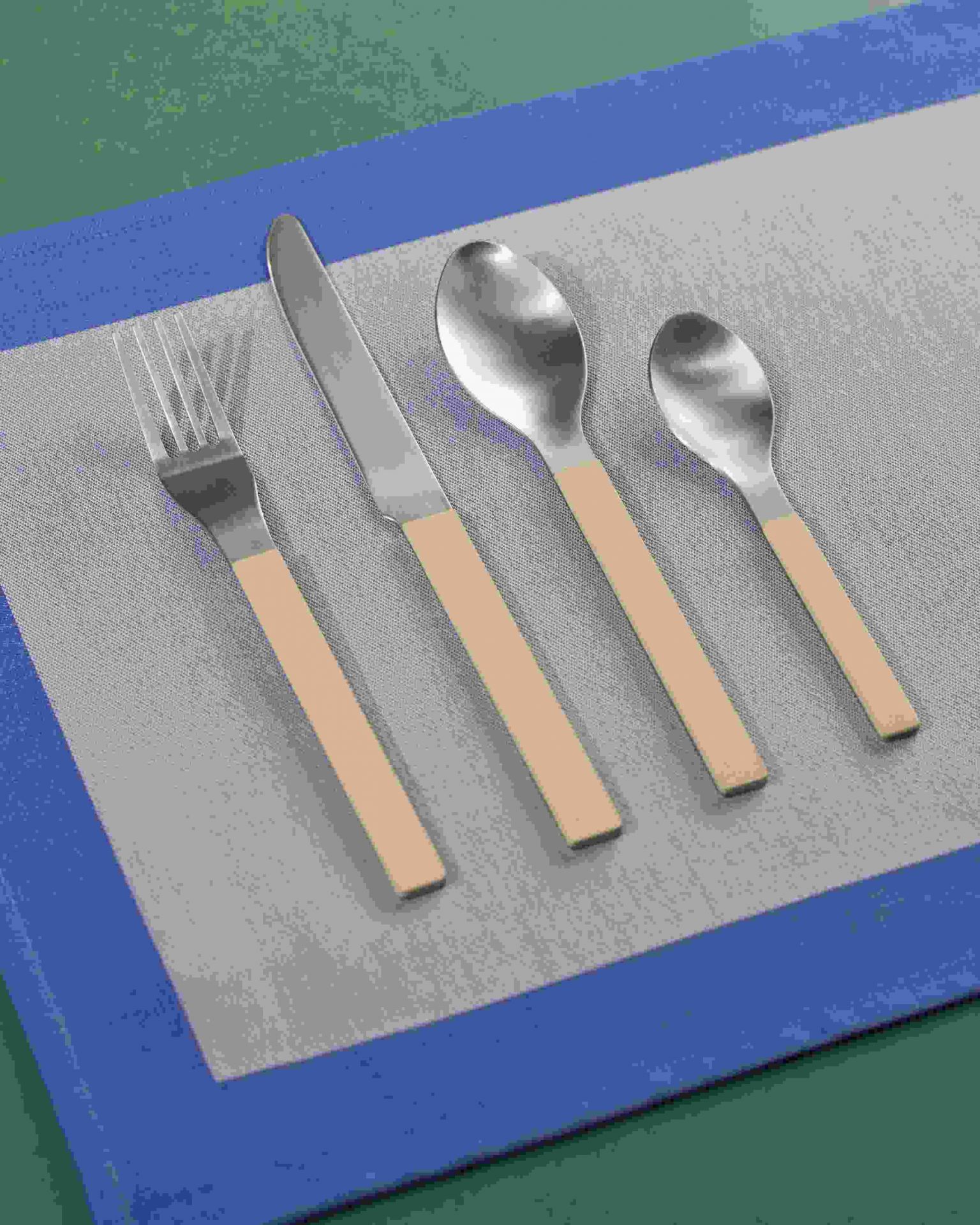 MVS Cutlery set de 4 pièces Hay MVS Cutlery set de 4 pièces Hay