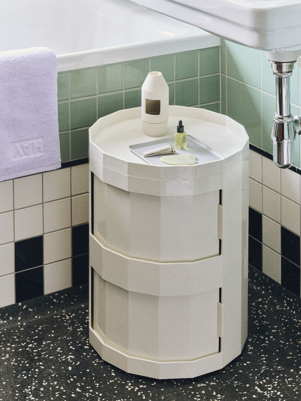 Facet Meuble 20 avec rangements Hay