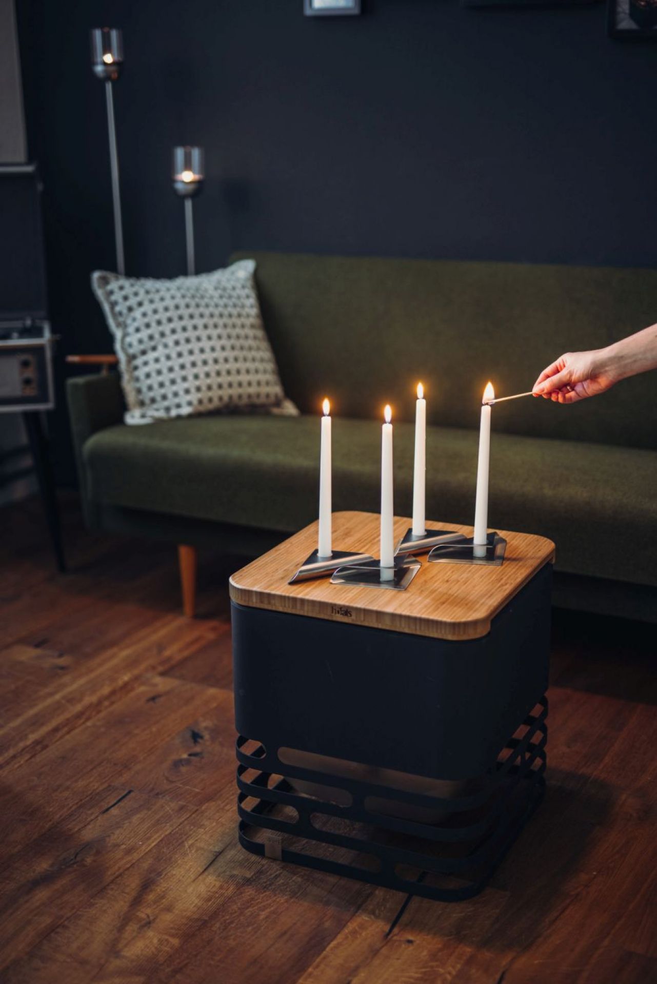 Square Candle Ensemble de 4 chandeliers argentés Höfats OFFRE SPECIALE
