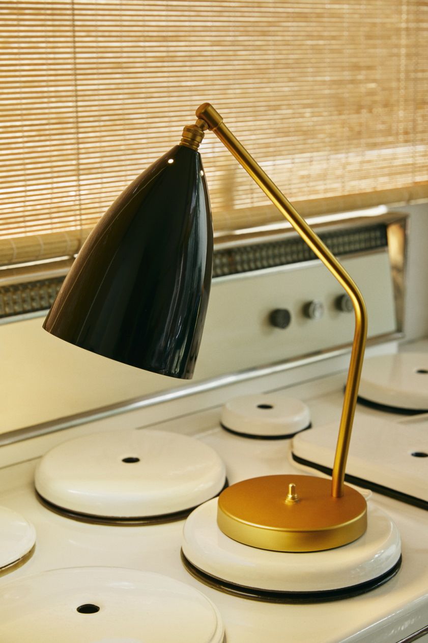 Gräshoppa lampe de Table Gubi
