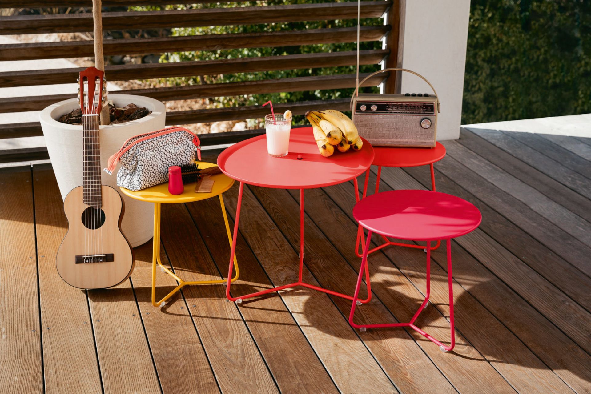 Cocotte petite de plein air table Fermob Rouge coquelicot Cocotte petite de plein air table Fermob Rouge coquelicot