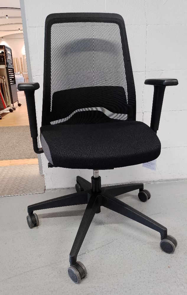 Everyis1 Siège de bureau Interstuhl EXPOSITION / MOBILIER D'OCCASION