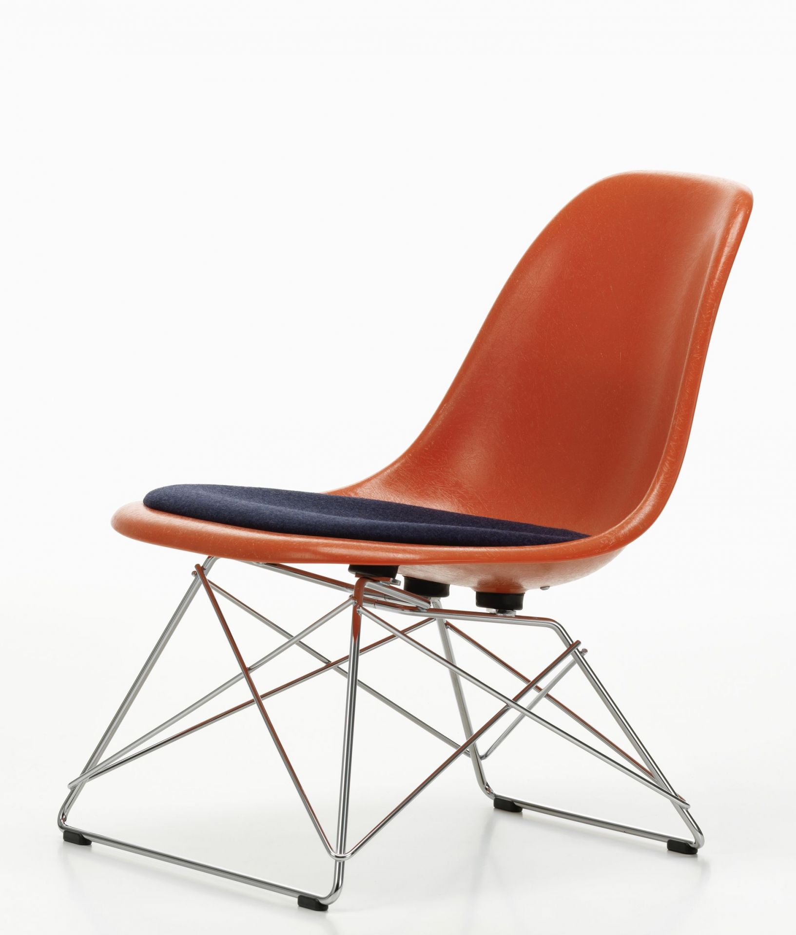 Eames Plastic Side Chair LSR chaise avec coussin d'assise Vitra