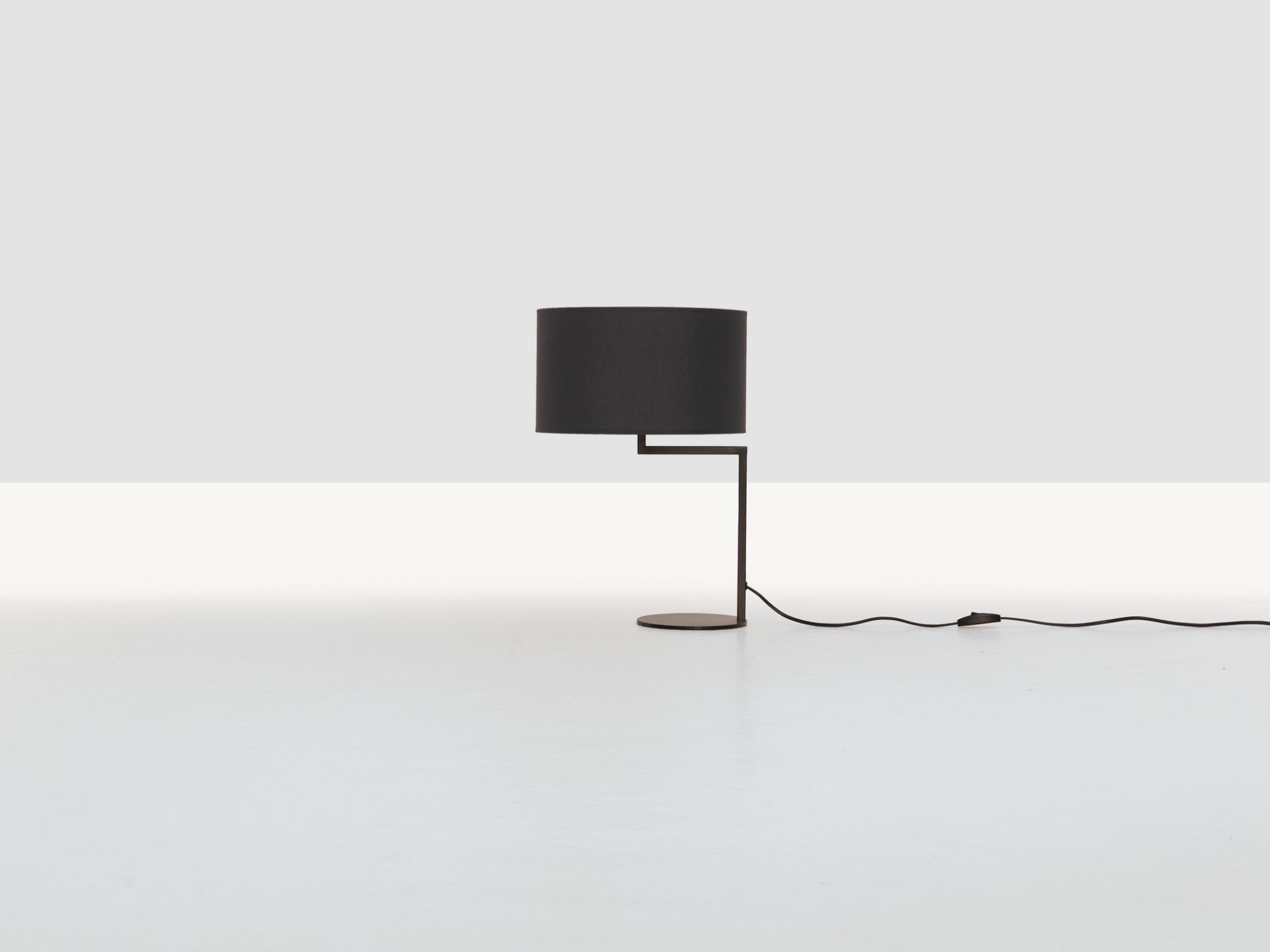Neat Noon lampe de table noir Zeitraum