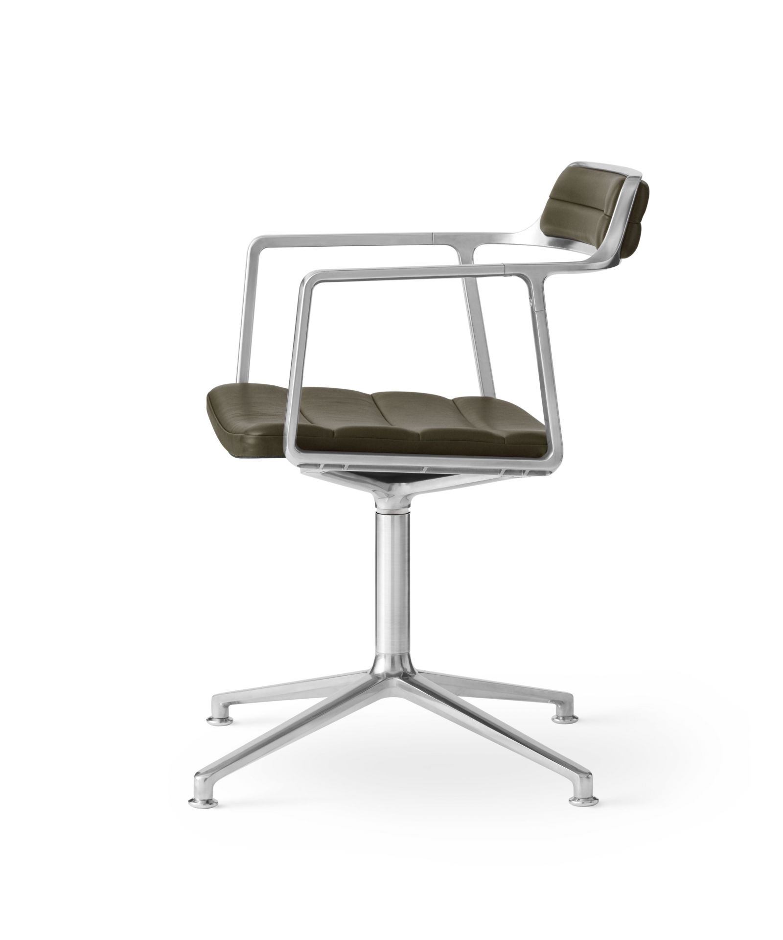 VIPP452 Swivel Chaise avec patins cuir vert Vipp VIPP452 Swivel Chaise avec patins cuir vert Vipp