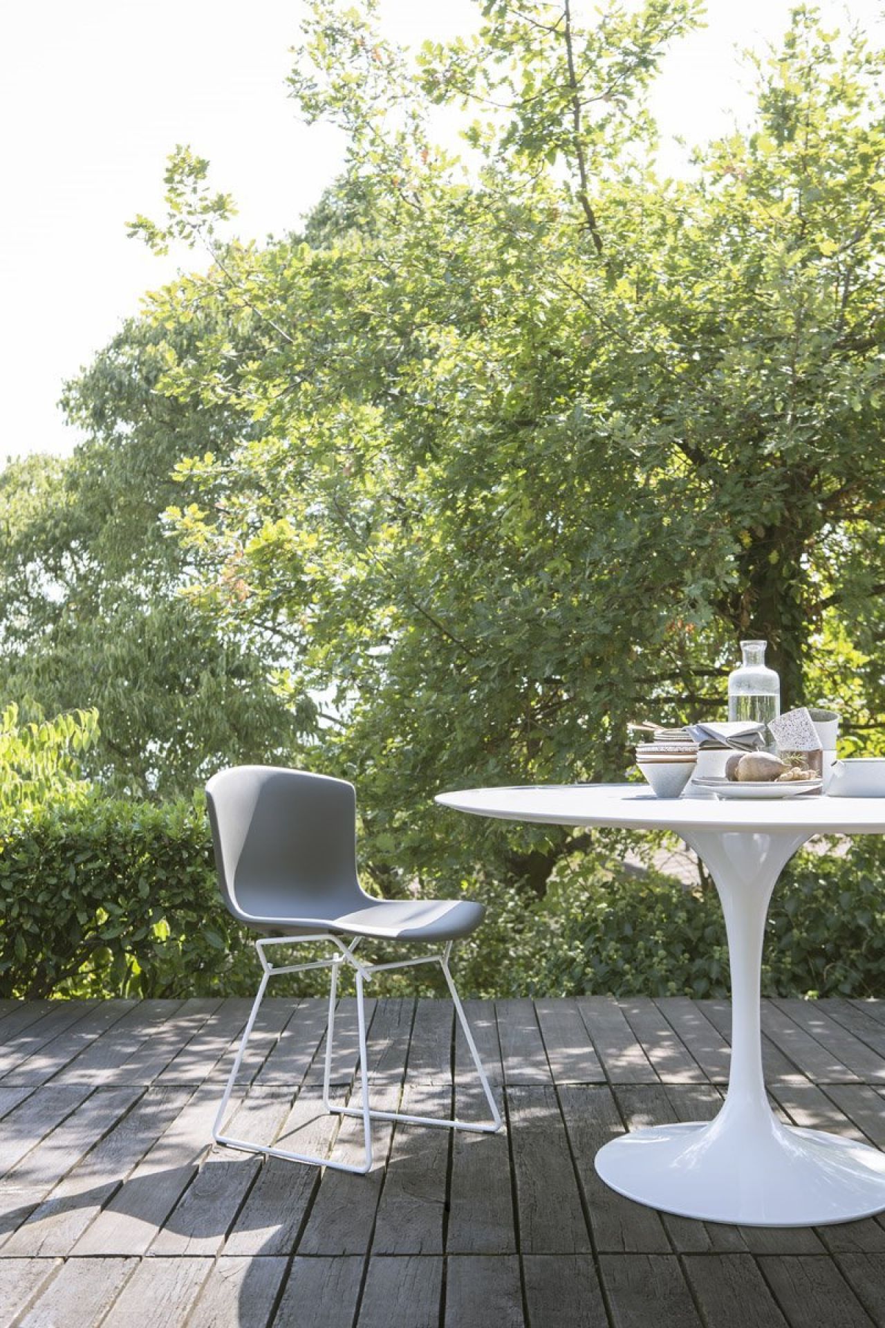 Saarinen table rond OUTDOOR Knoll International - QUICK SHIP
