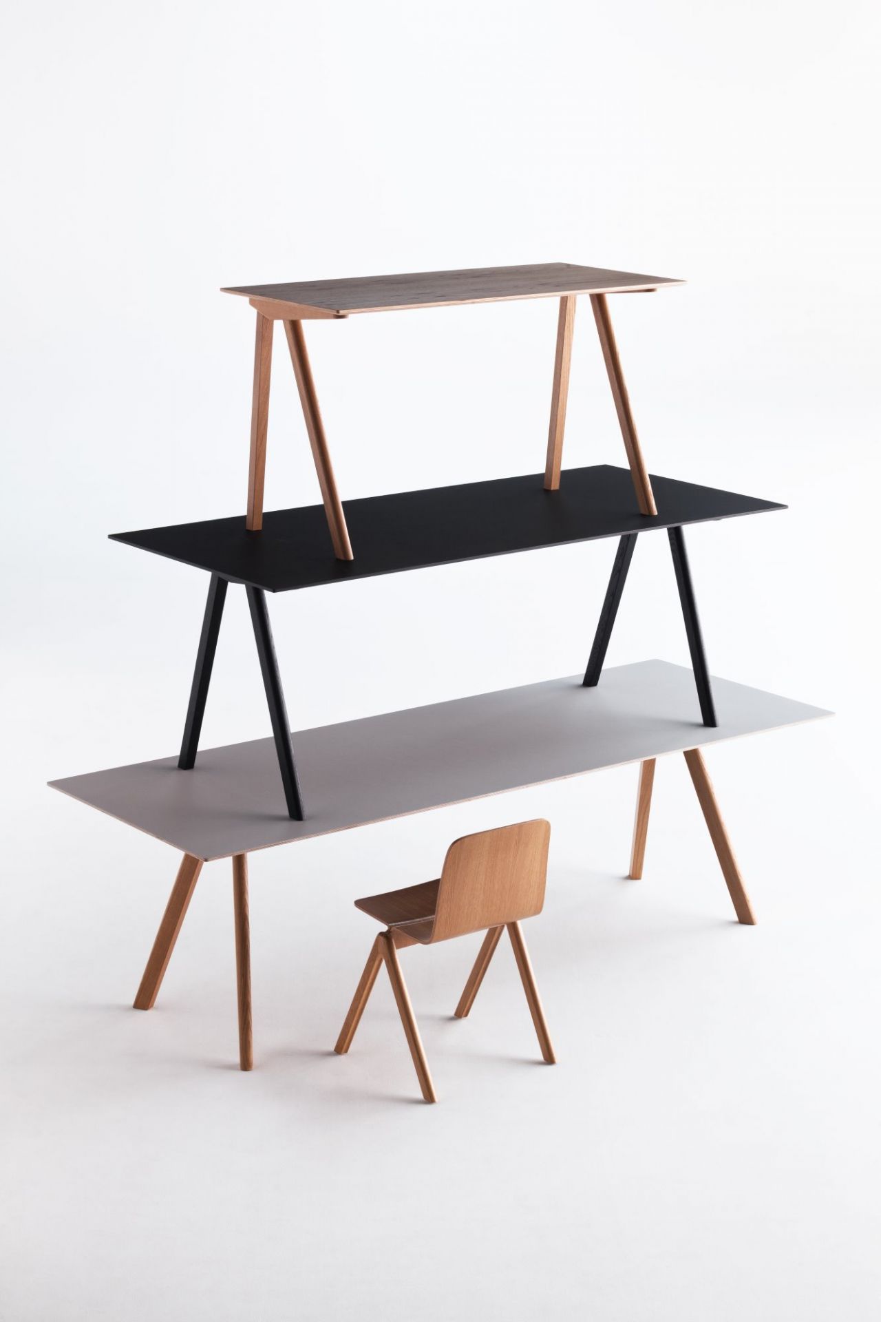 Copenhague Table CPH 10 Hay Chêne laqué à l'eau / plateau linoléum blanc cassé chants MDF
