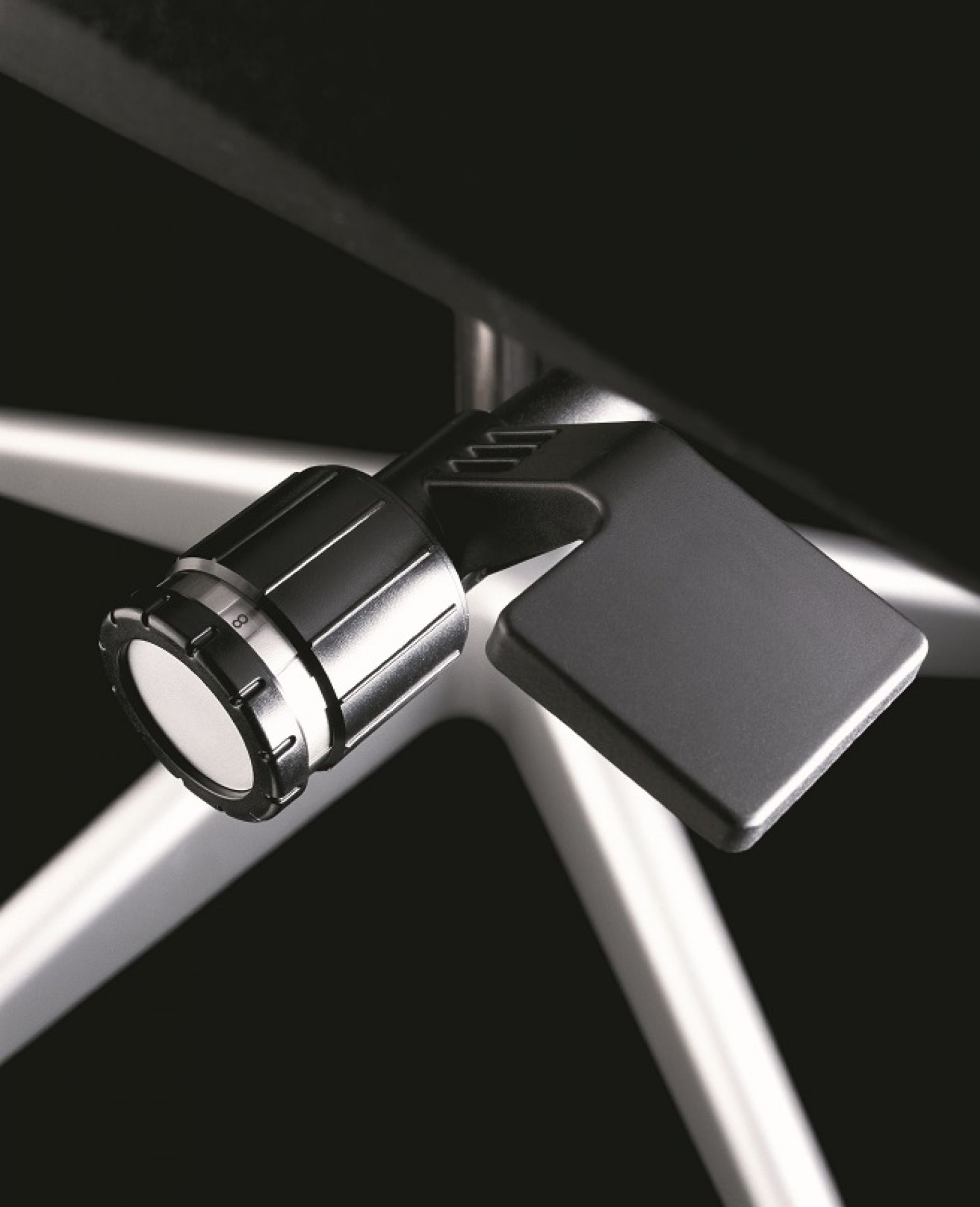 Please Chaise pivotante de Steelcase Modèle promotionnel