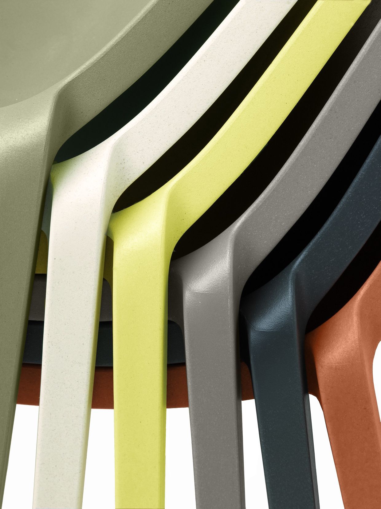 Broom Stacking Chair chaise empilable Vert sauge Emeco