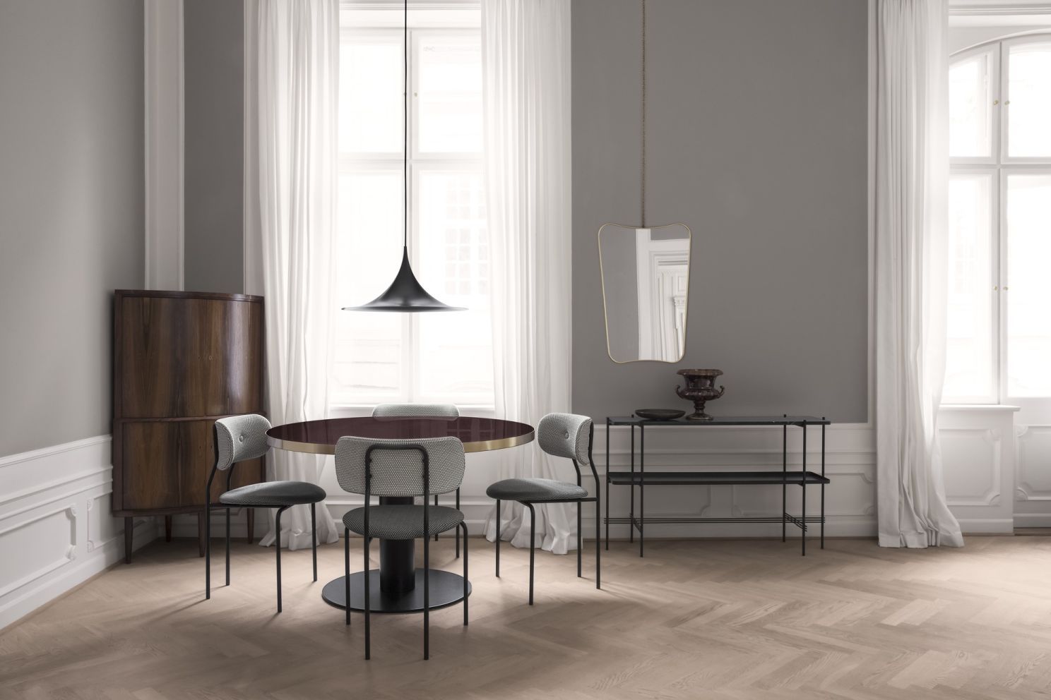 TS Console avec plateau Gubi