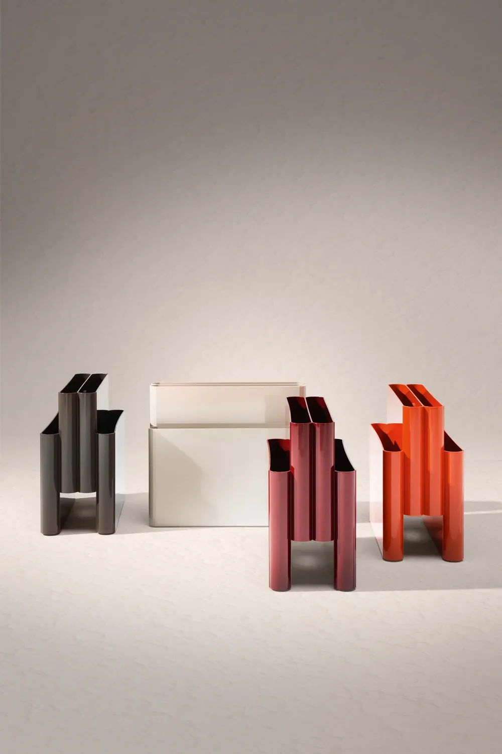 Magazine Rack Porte-revues Kartell