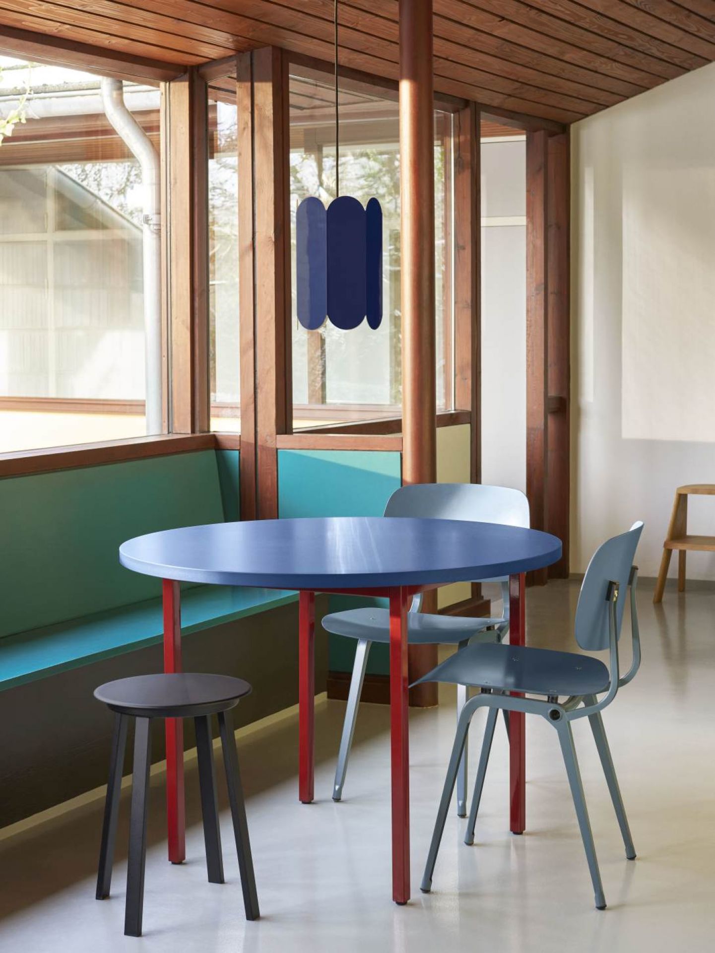 Two Colour Table 105 cm Hay