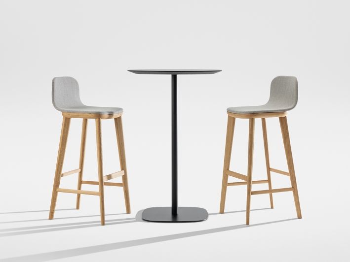 Aeon Barstool Tabouret de bar Entièrement rembourré Zeitraum