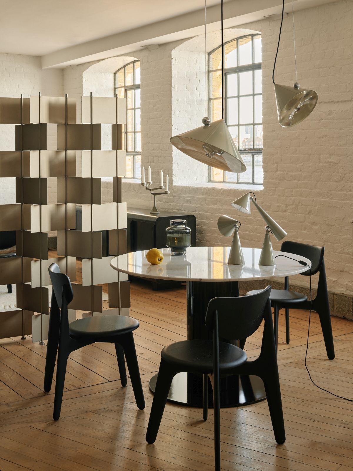 Pose Task Light LED Lampe de table Putty Tom Dixon