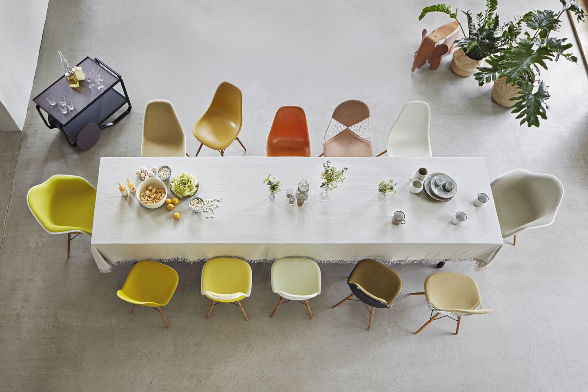 Vitra Eames Plastic Arm Chair DAR Chaise Vitra Chromé - Bleu mer