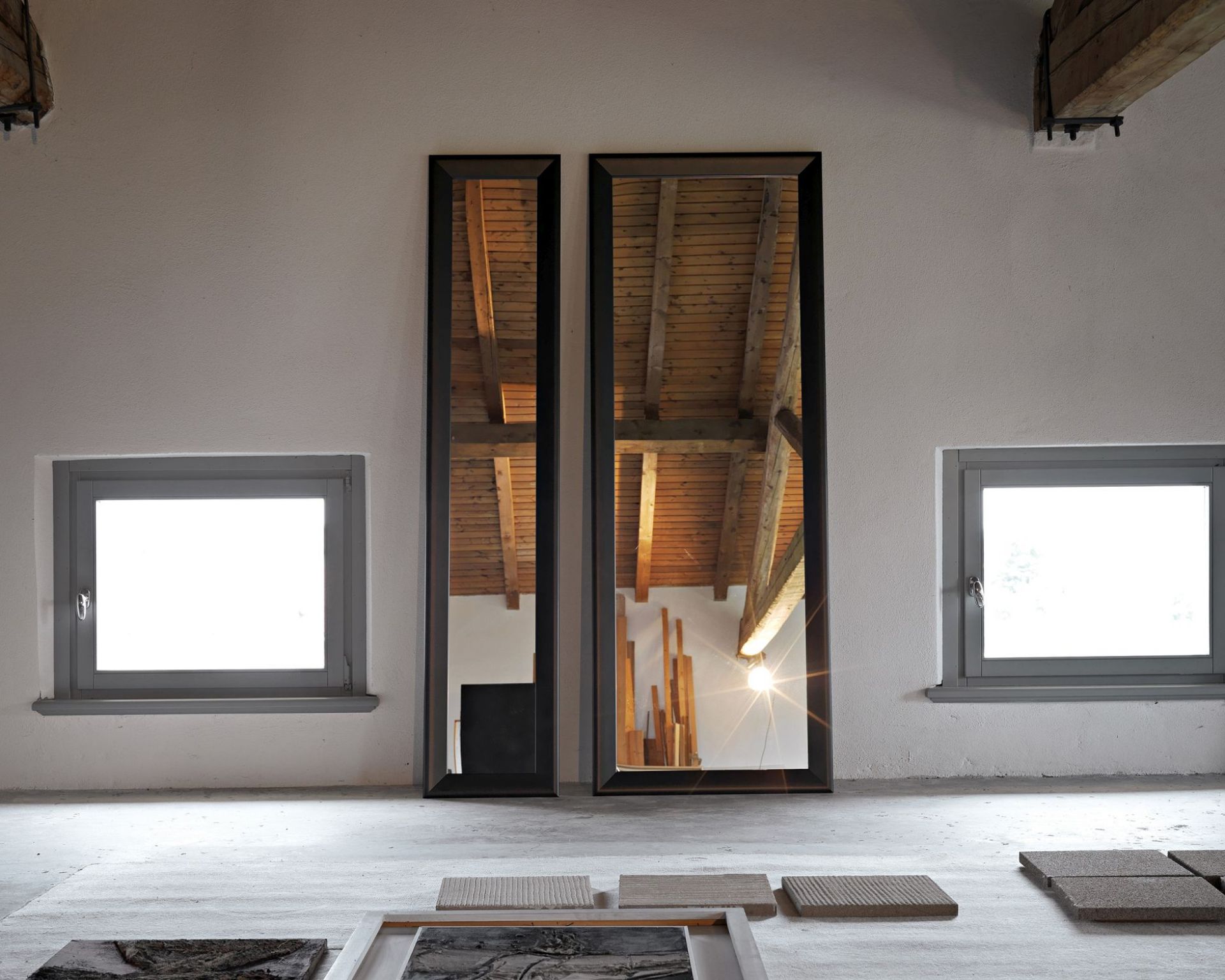 Yume Black Miroir avec cadre version C Casamania Horm