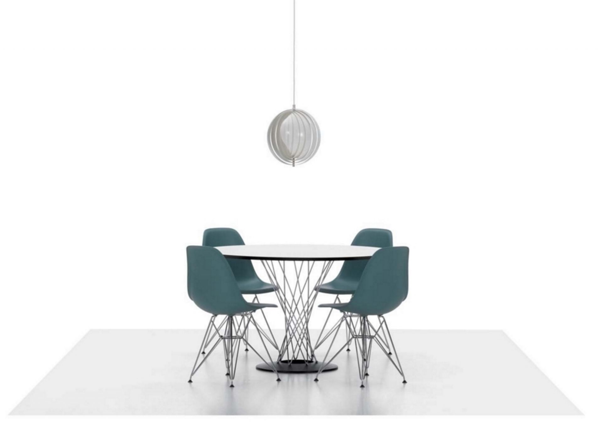 Eames Plastic Side Chair DSR Stuhl Vitra-Classic rot-Basic dark Eames Plastic Side Chair DSR Stuhl Vitra-Classic rot-Basic dark