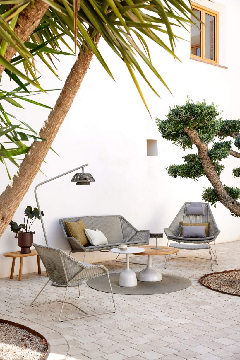 Breeze Chaise d'extérieur de highback Cane-Line Taupe
