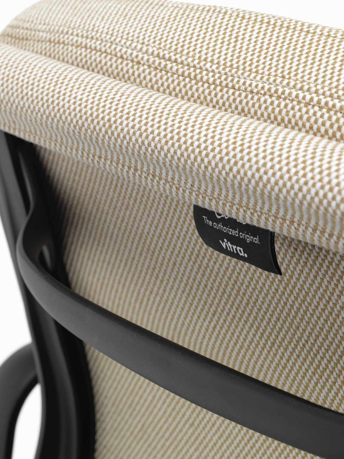 Soft Pad Chair EA 231 / EA231 Chaise Vitra