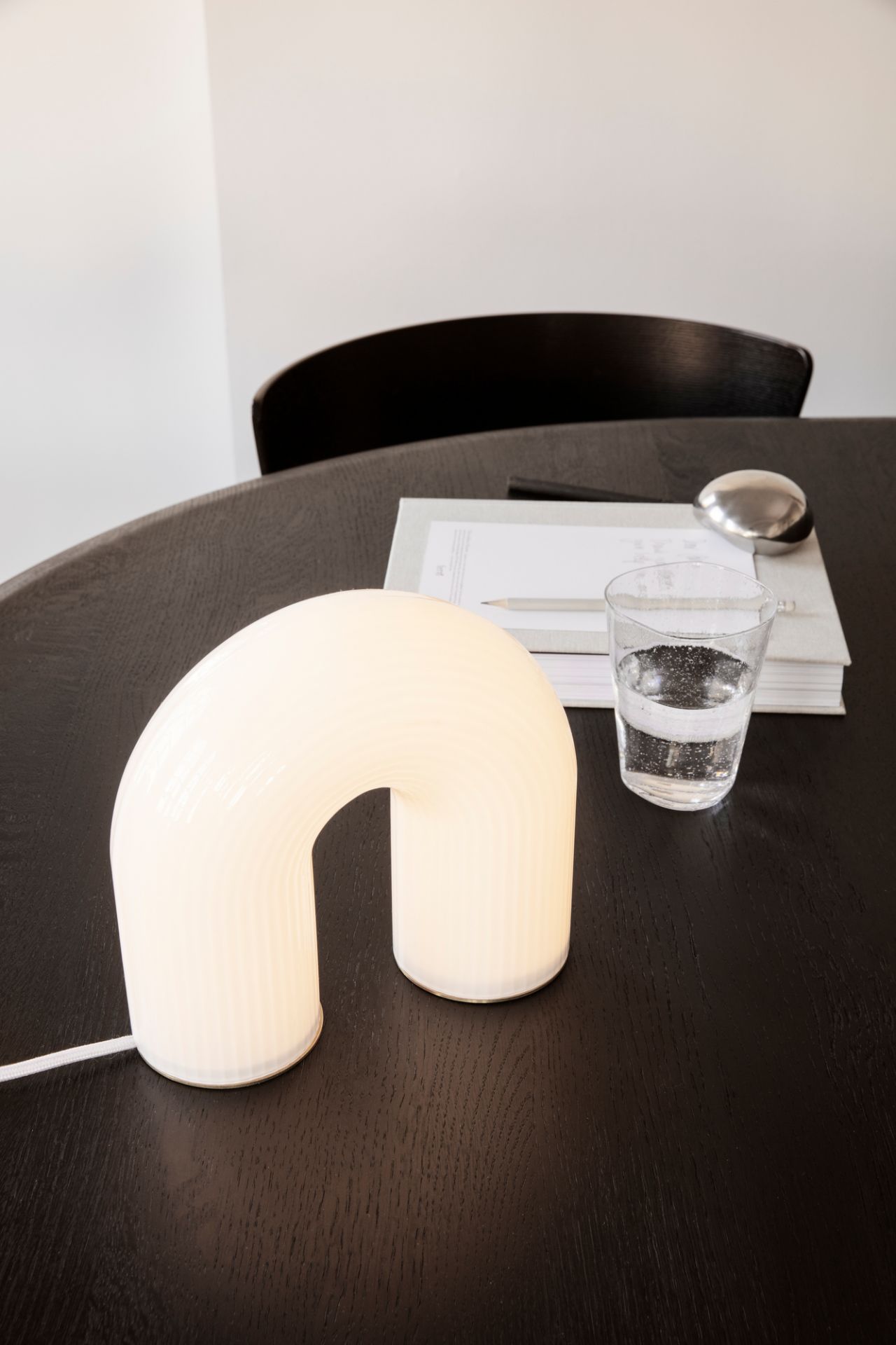 Vuelta lampe de table Ferm Living