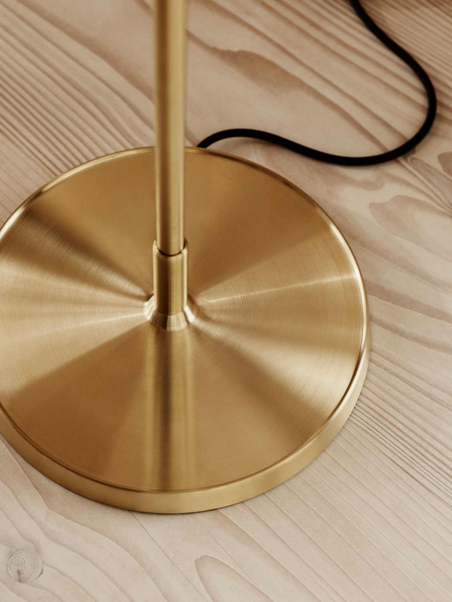Clam Floor lamp lampadaire Fritz Hansen 