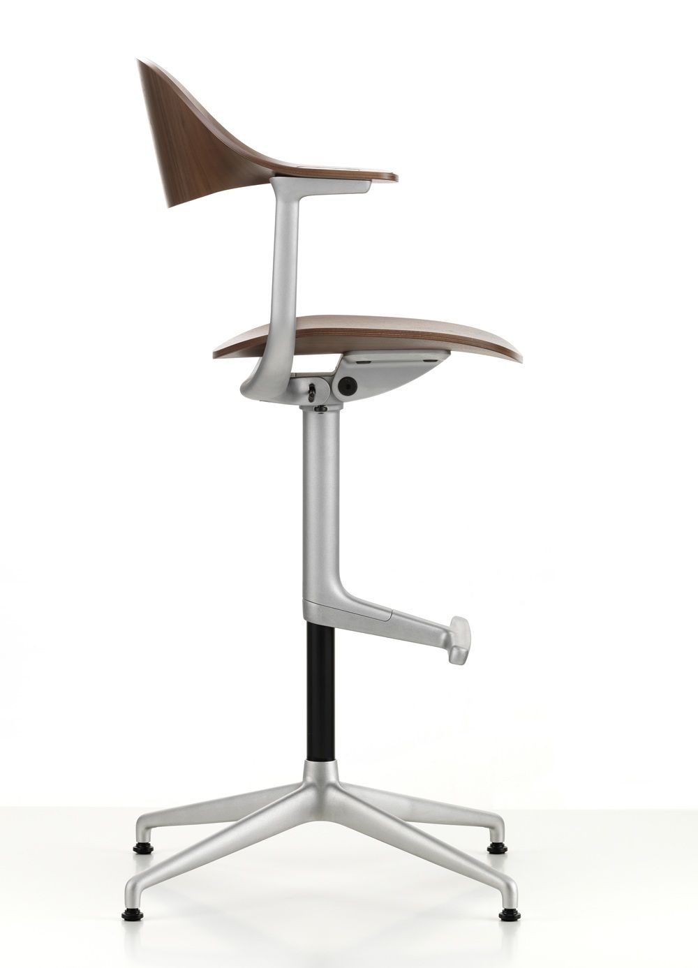 Mynt High Chaise pivotante de bureau assise et dossier en contreplaqué Vitra
