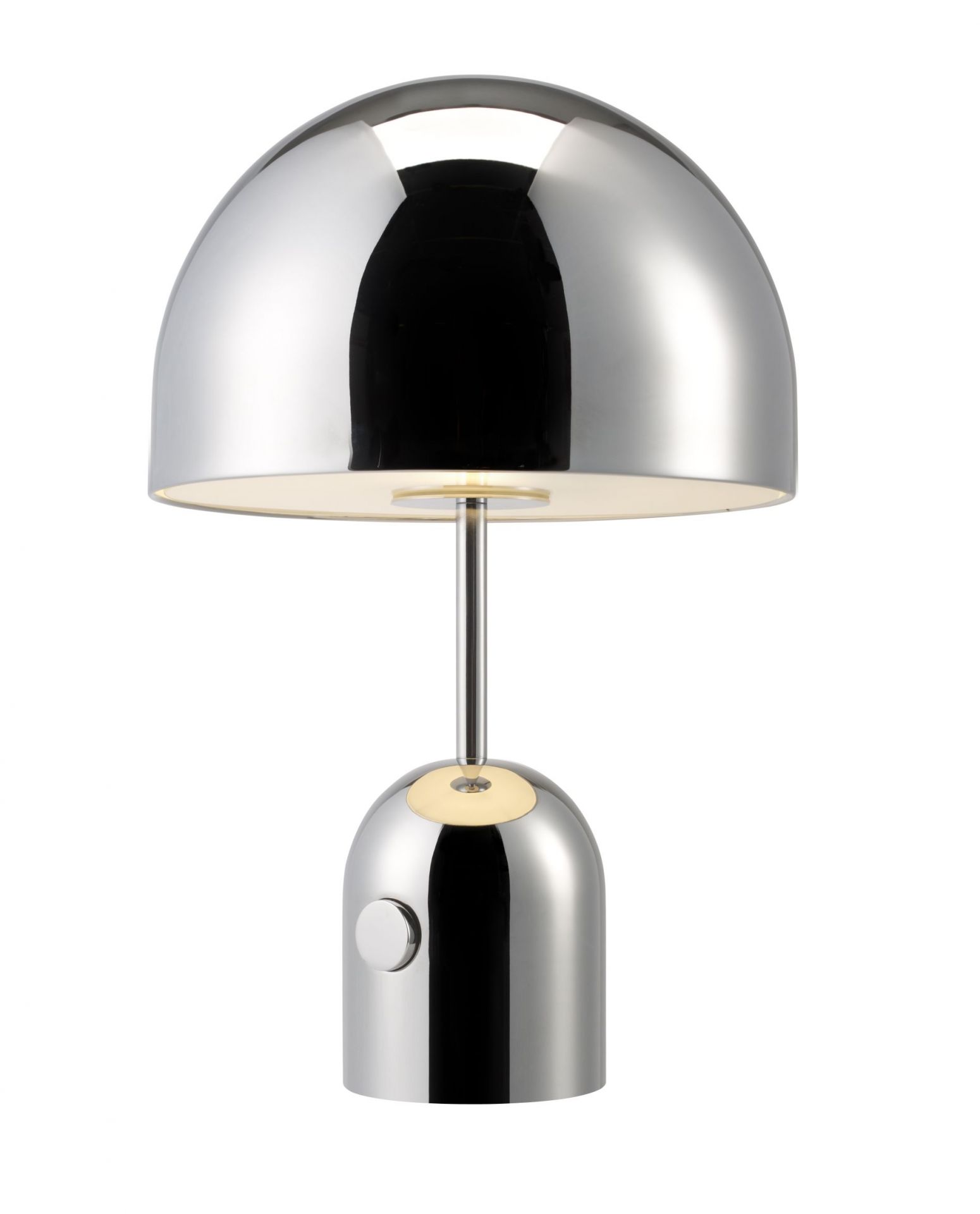 Nahaufnahme der glänzenden, silbernen Bell Tischleuchte LED von Tom Dixon.