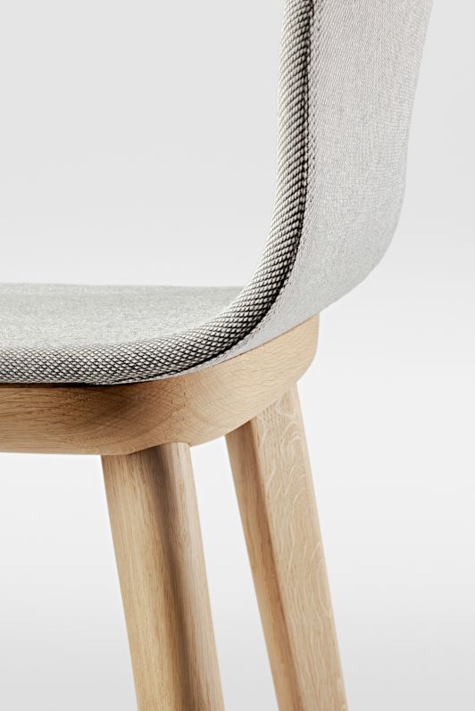 Aeon Barstool Tabouret de bar Entièrement rembourré Zeitraum