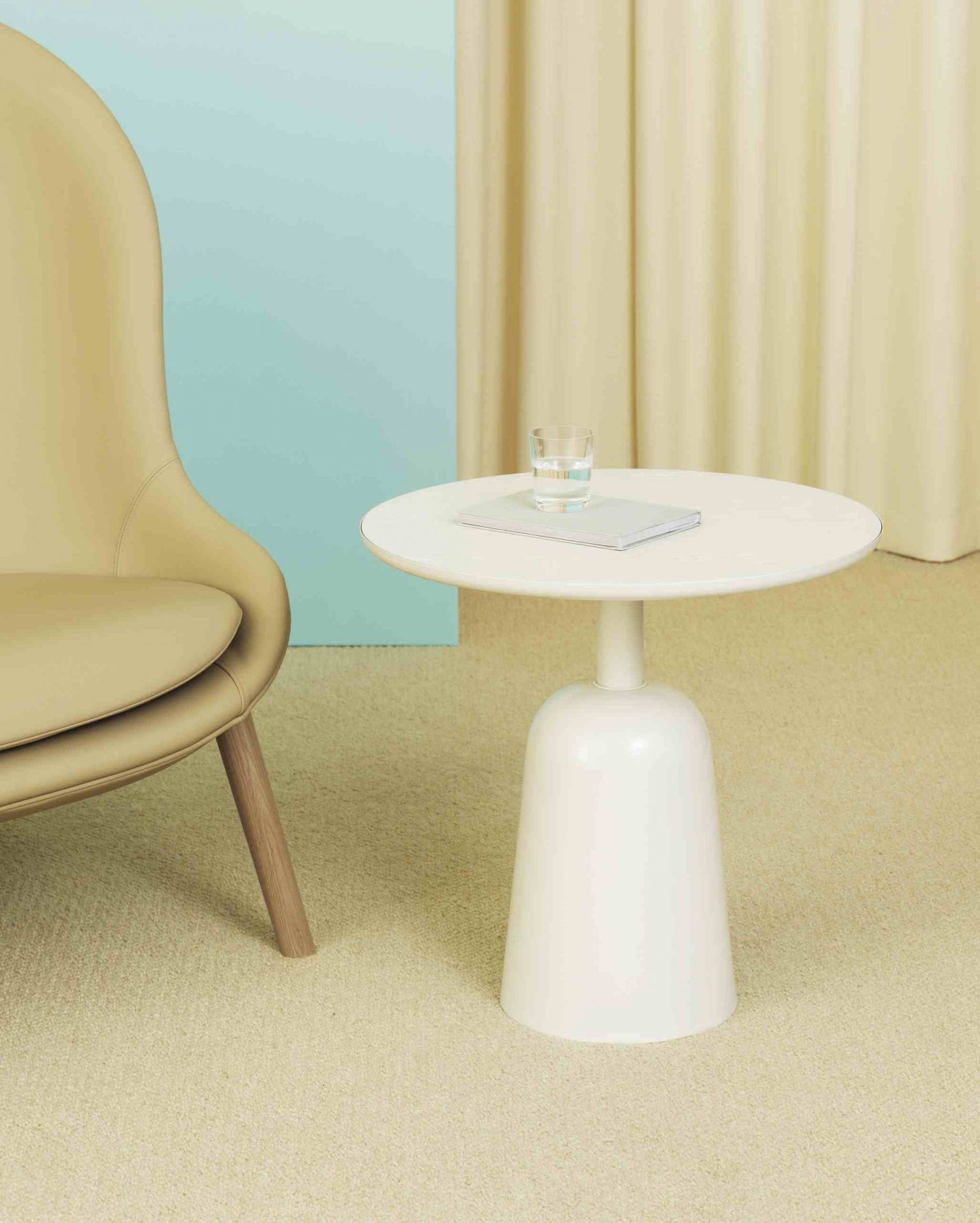 Turn Table Table en marbre Normann Copenhagen