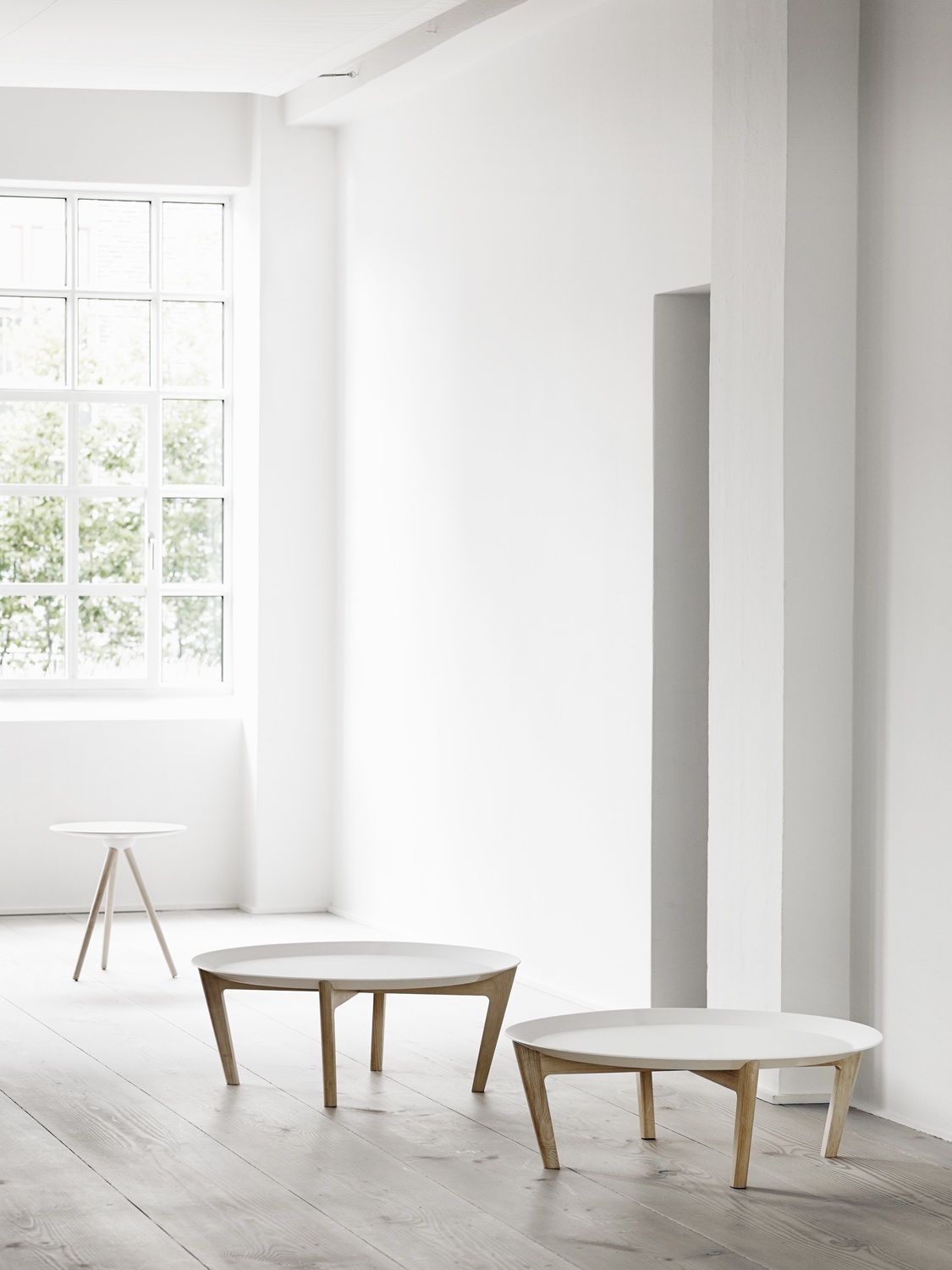 Tray Side table Table d'appoint Softline