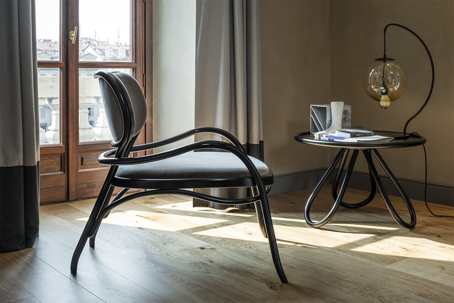 Arch table de salon laqué Wiener GTV Design