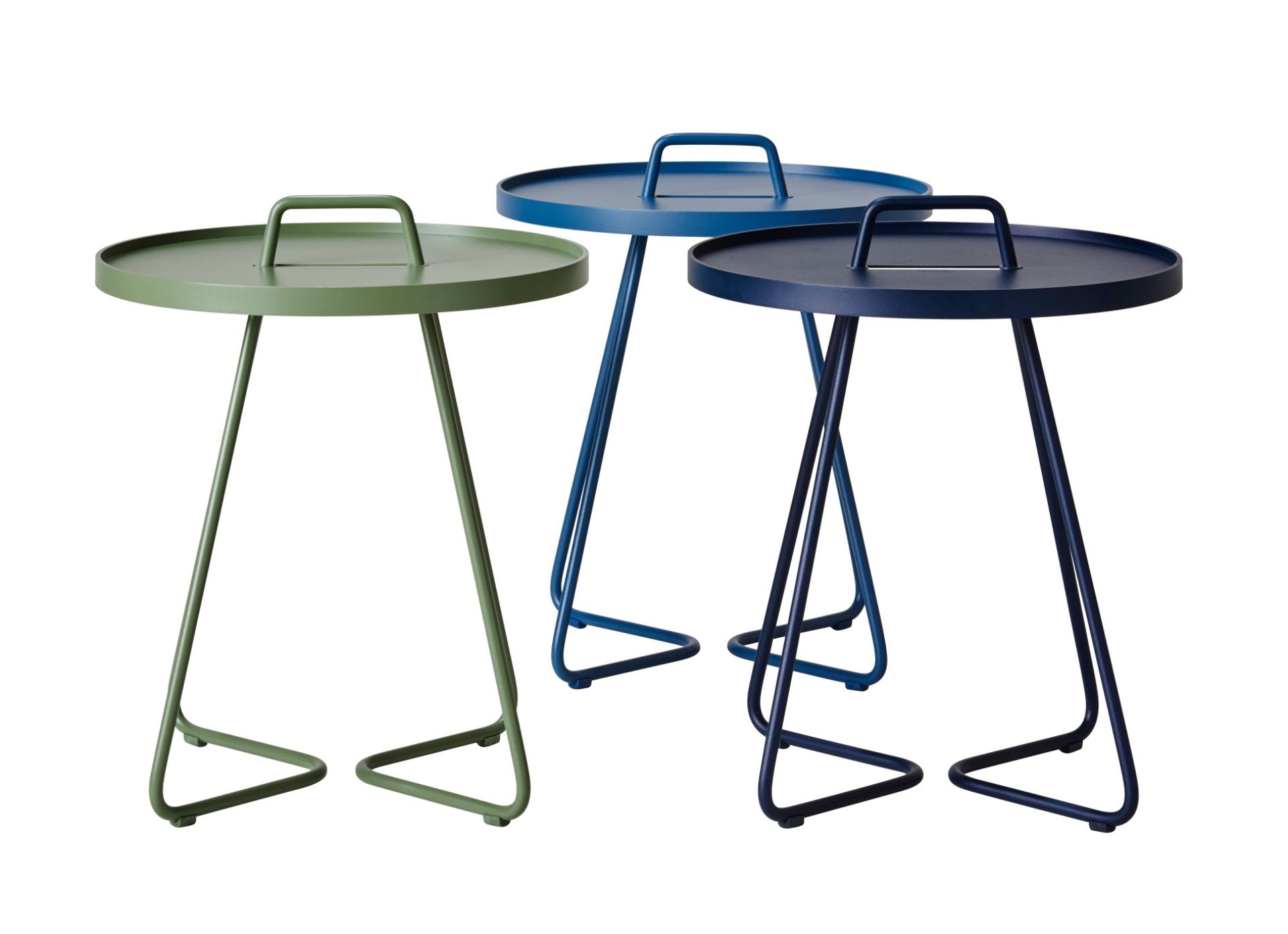 On-The-Move Outdoor table d'appoint petit noir Cane-Line