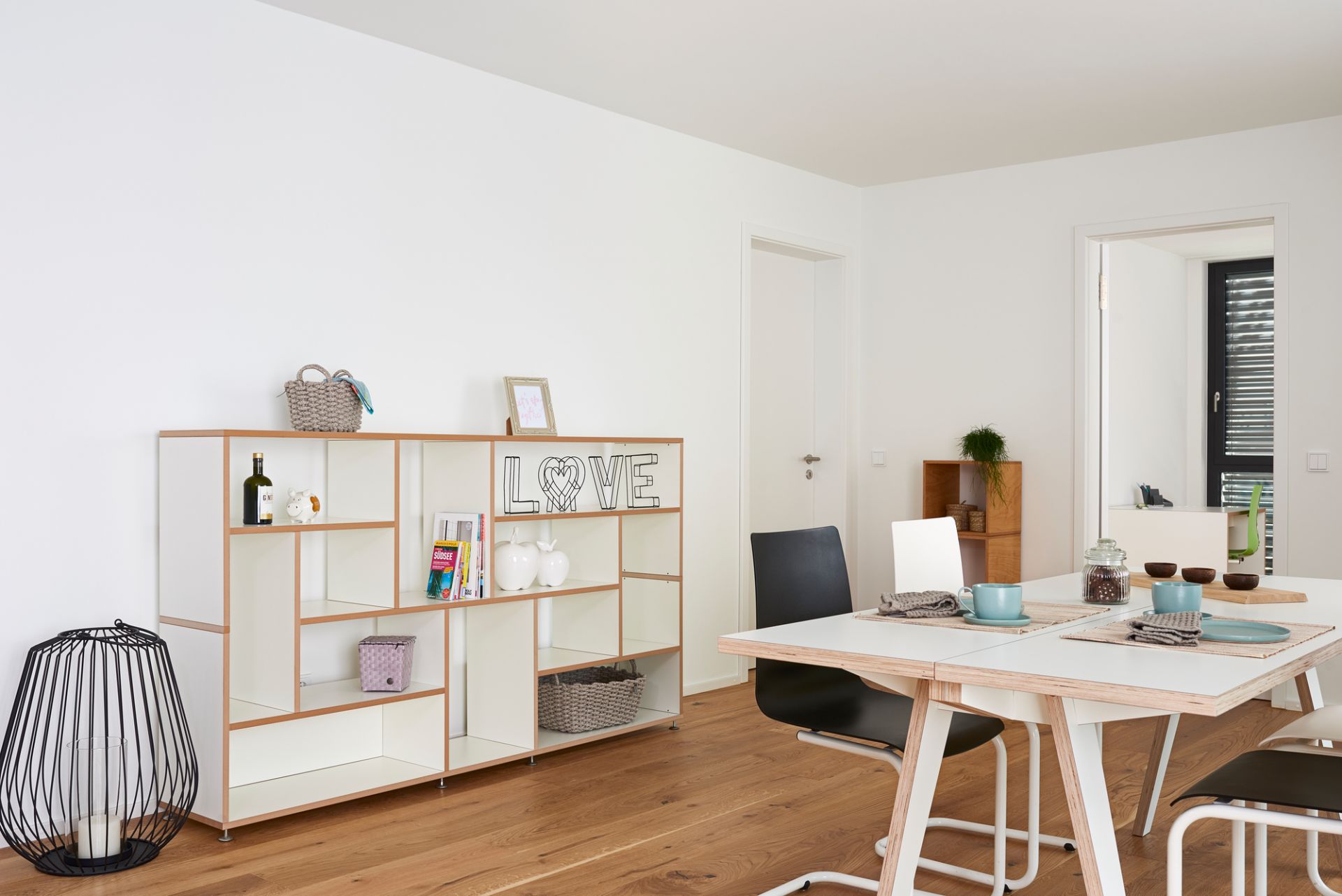 Steck table Tojo