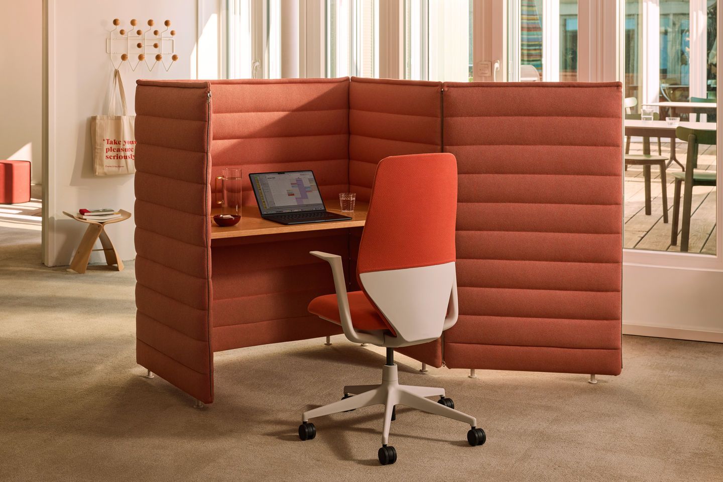 Fauteuil de bureau pivotant ACX Softknit Vitra