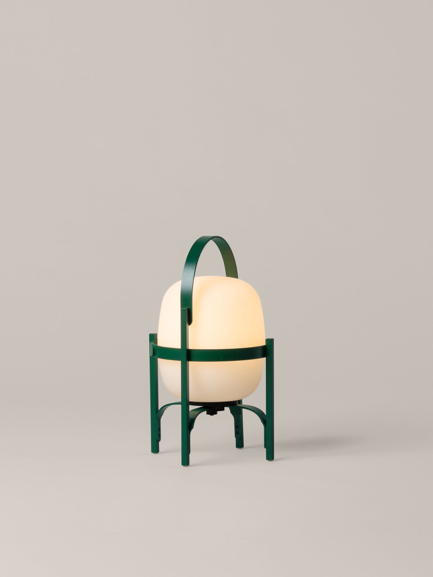 Cestita Alubat Lampe de table English Green Santa & Cole