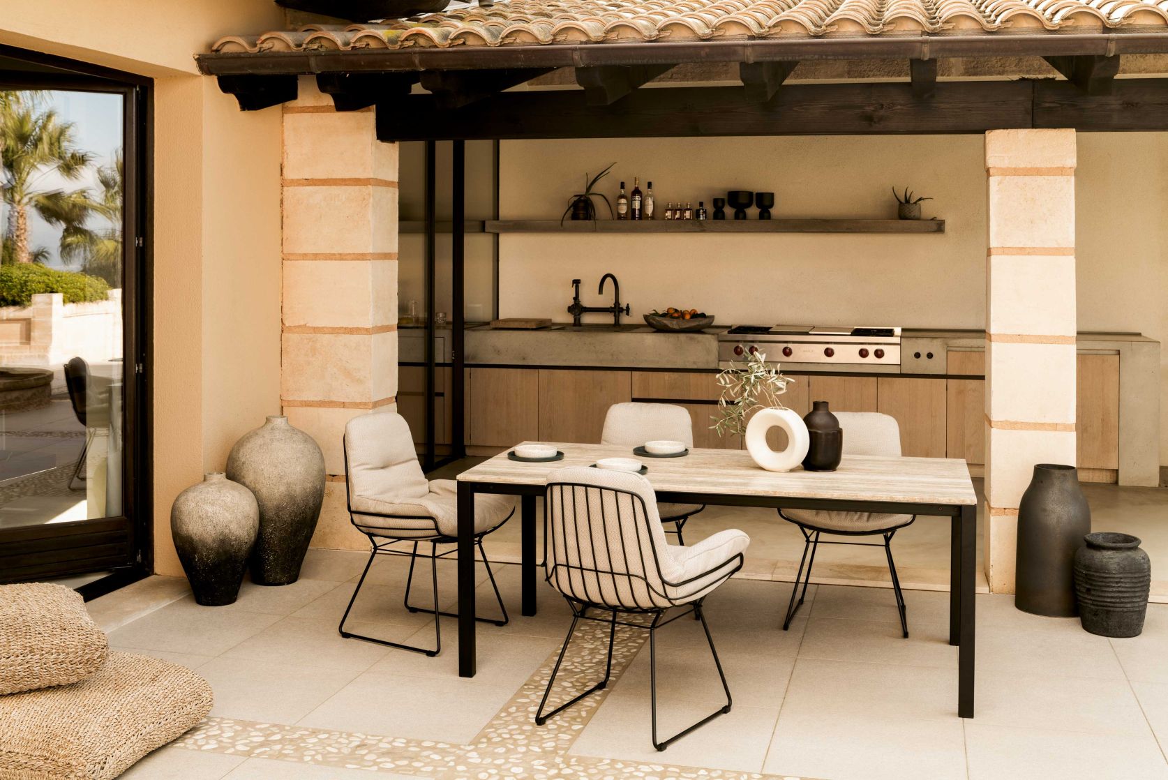 S 600 Outdoor Table Pierre Janua