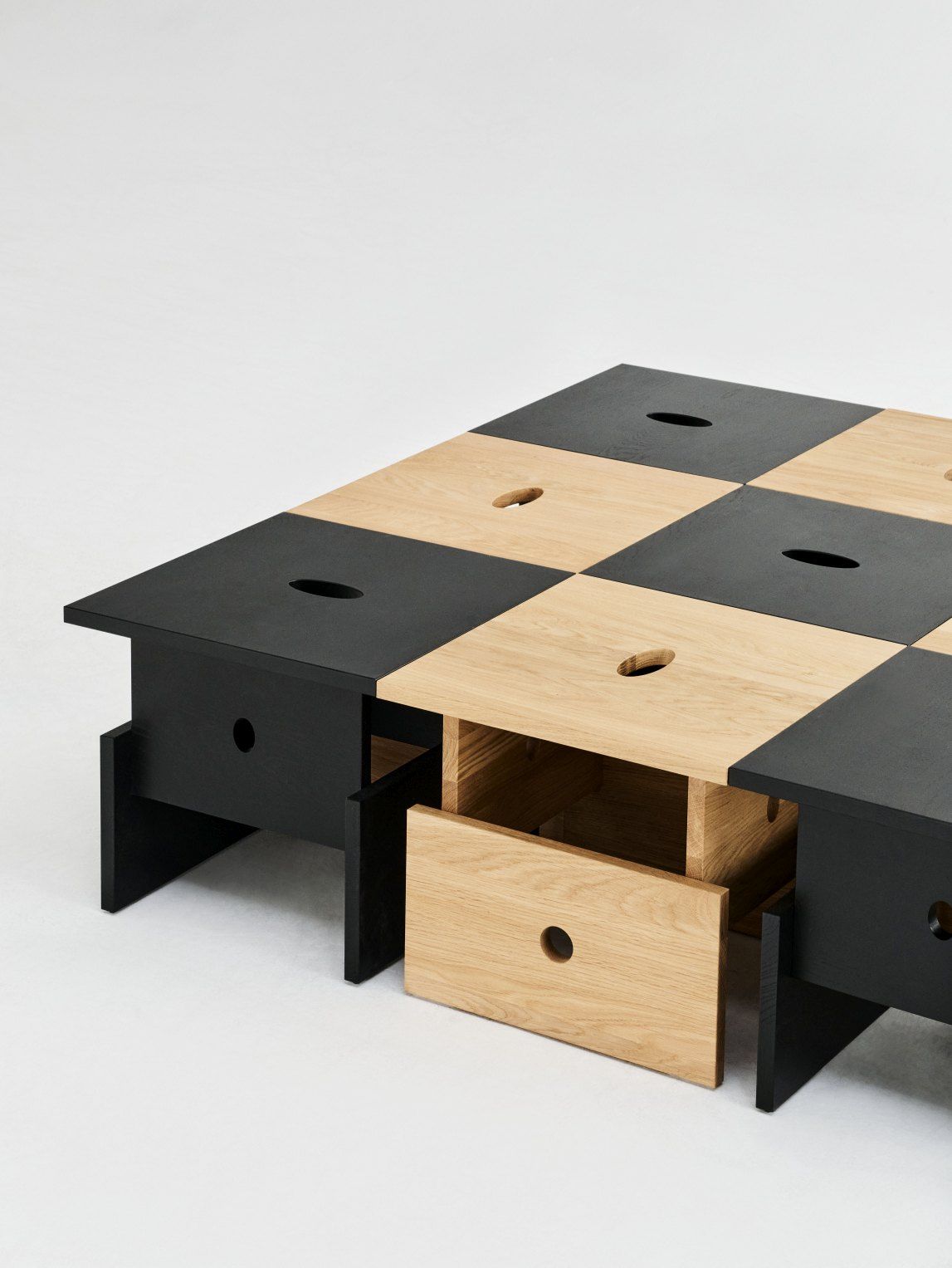 Wood Box Coffee Table Table basse Hay chêne noir vernis à base d'eau