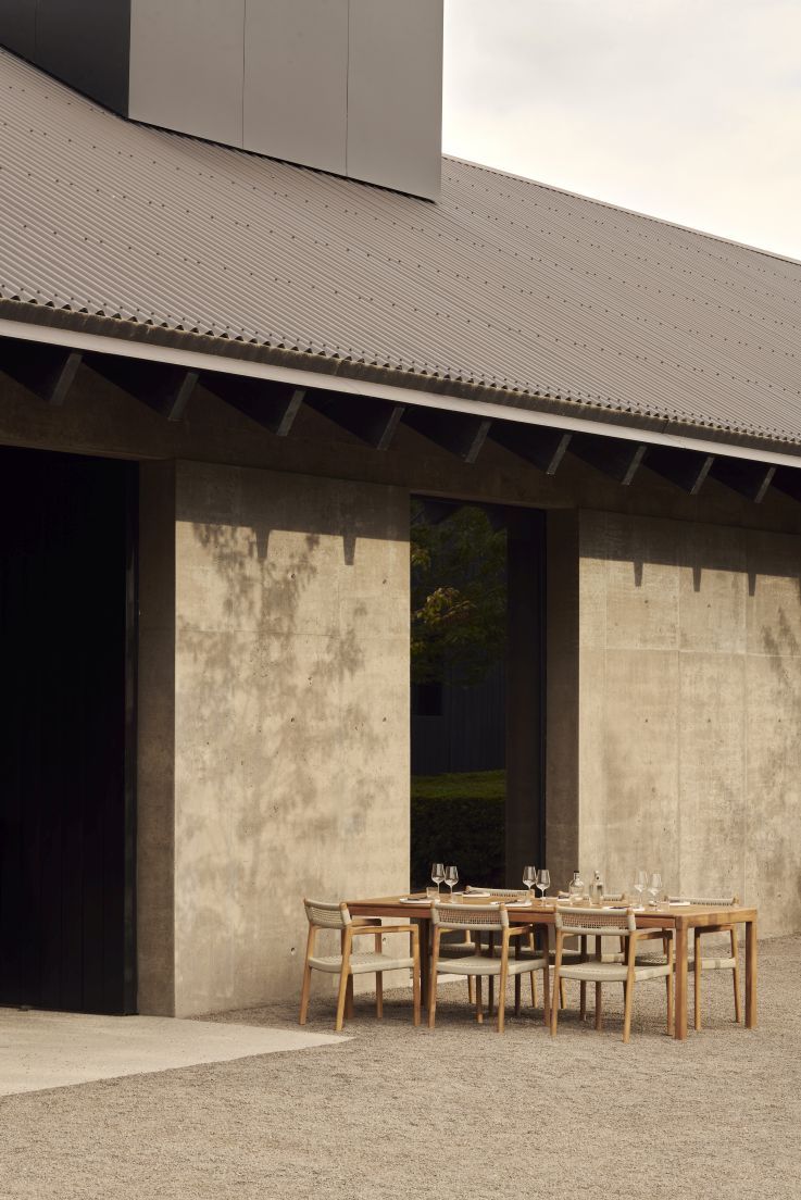 Chaise d'extérieur tressée Jack en teck Ethnicraft