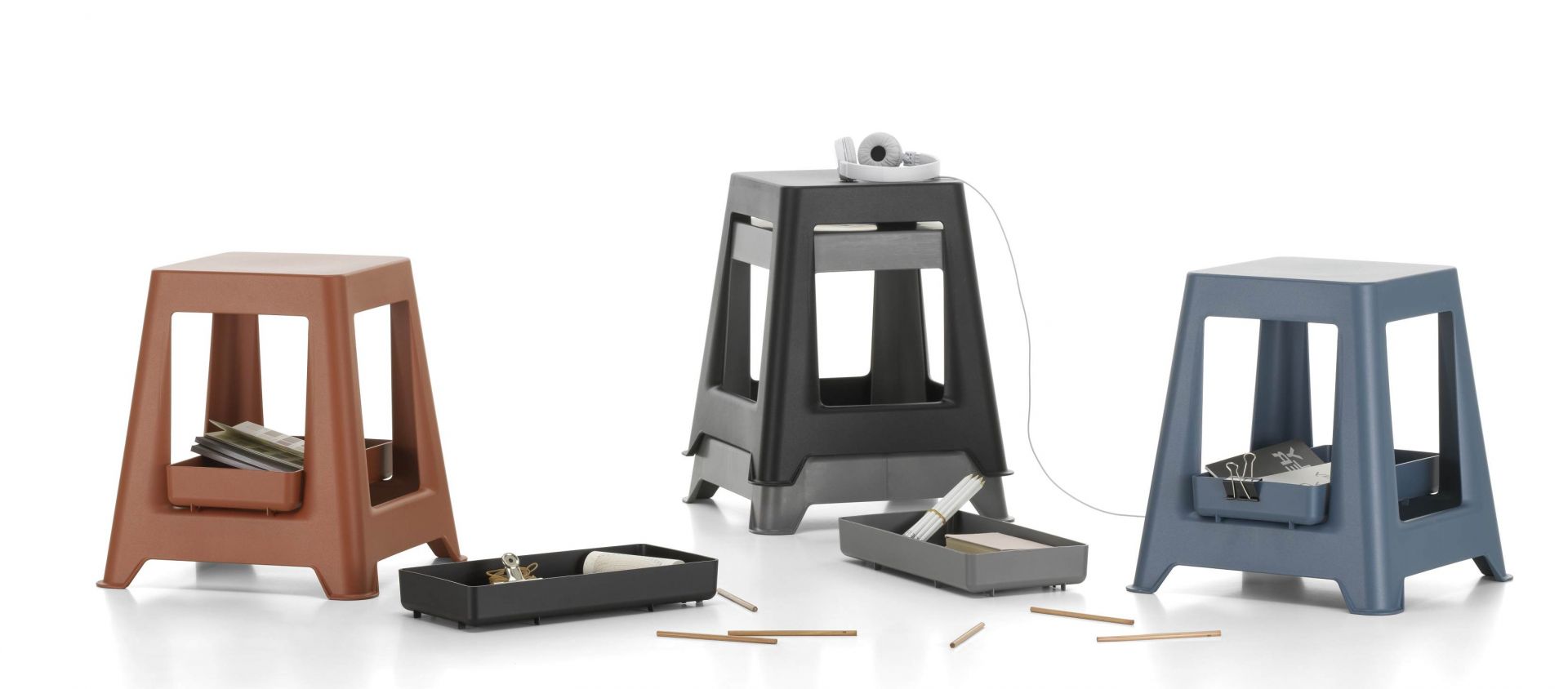 Chap Tray RE Plateau Vitra Basic dark