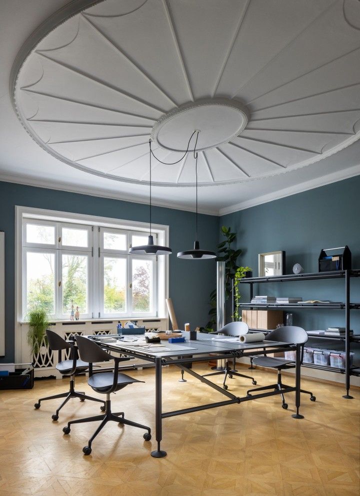 Mynt dossier et assise plastique Chaise de bureau Vitra