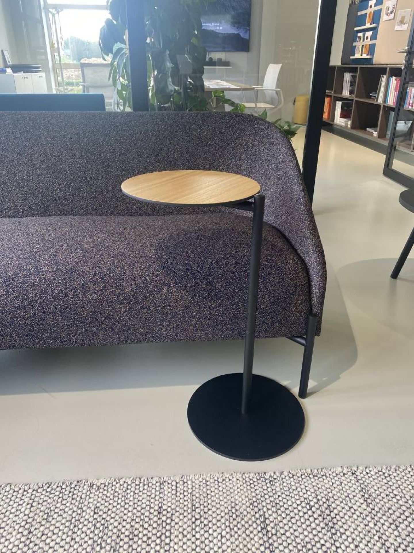 Bond Side Laptop Table Table d'appoint Cascando