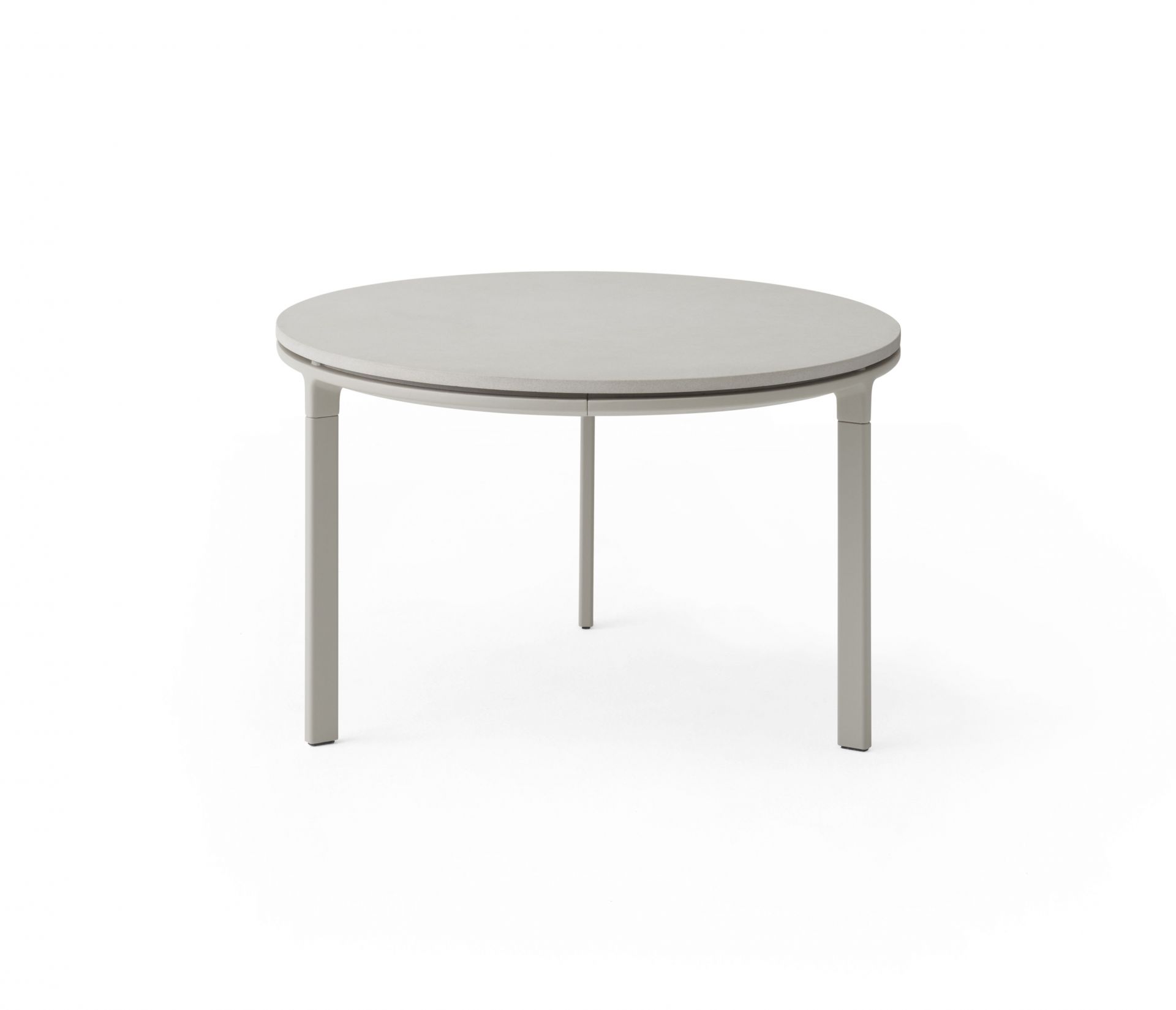 Open-Air Outdoor Coffee Table Ø60 Vipp