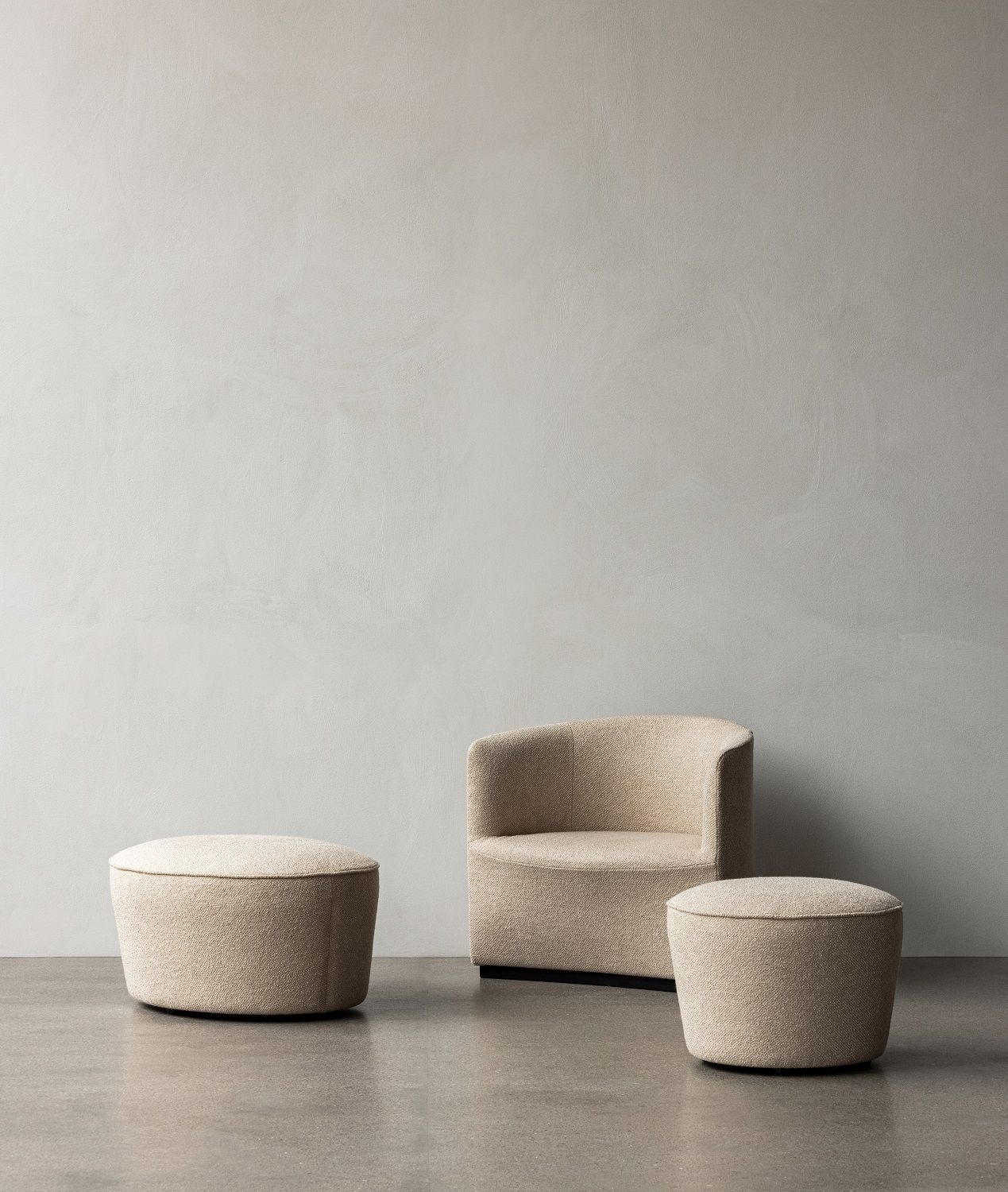 Tearoom Lounge Chair Fauteuil Audo Copenhagen  Tearoom Lounge Chair Fauteuil Audo Copenhagen