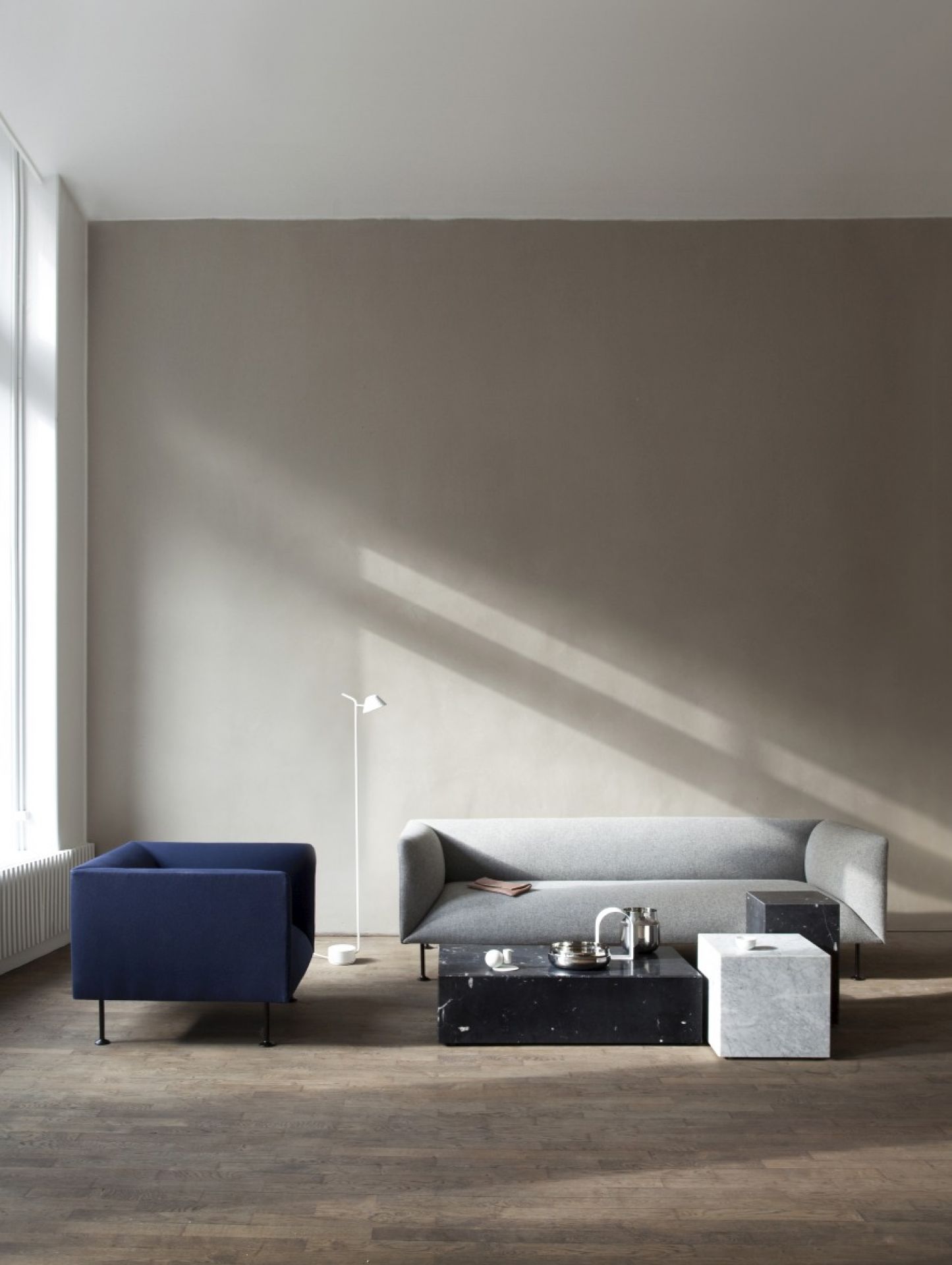 Peek Floor Lamp Lampadaire Audo Blanc