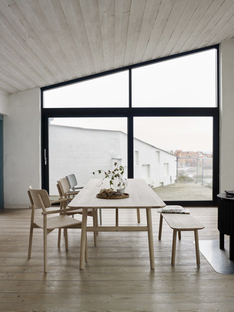 Hven Table L 260 x P 94 x H 73 cm Skagerak by Fritz Hansen