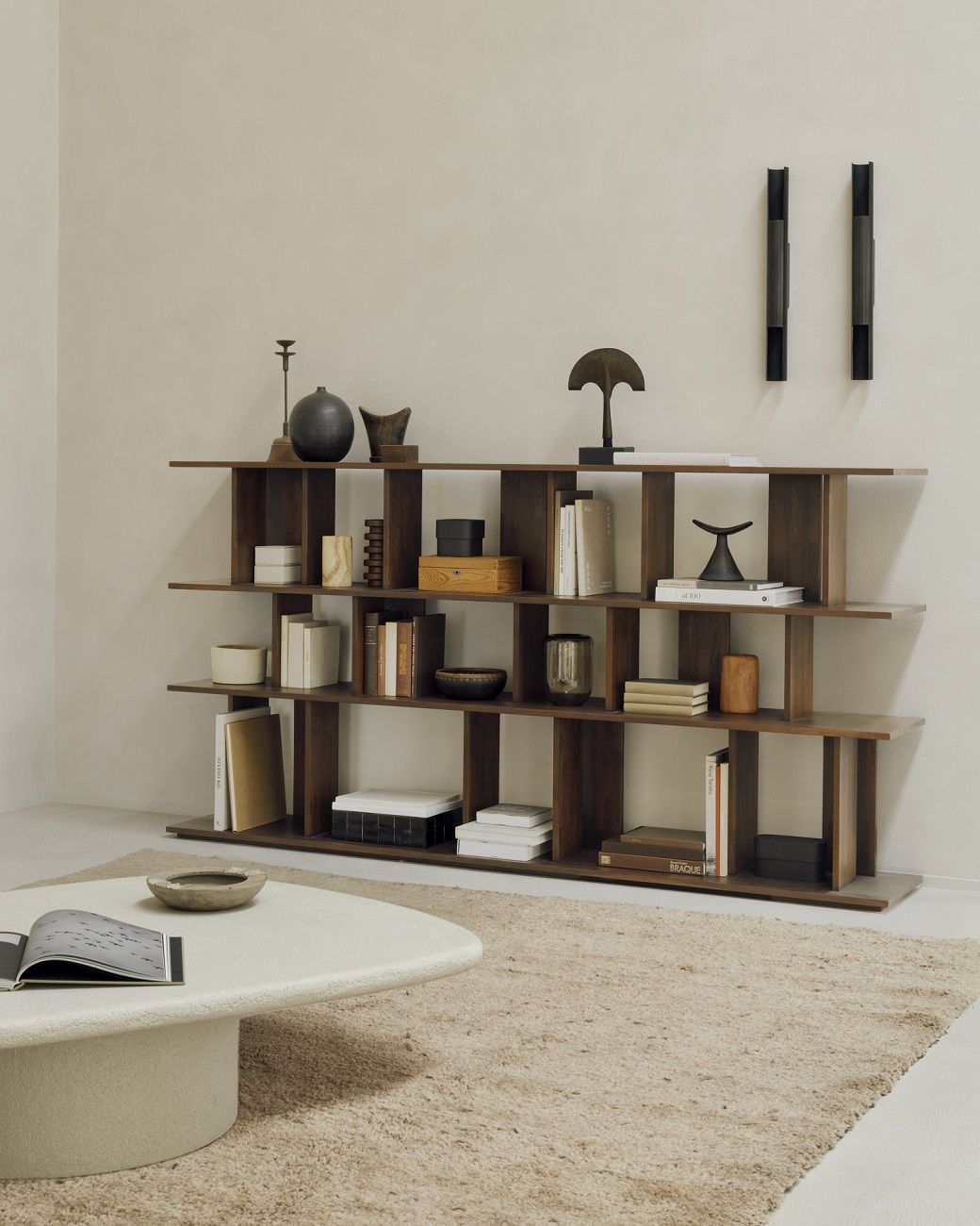 Elements Table basse Microcement forme de galet Ethnicraft