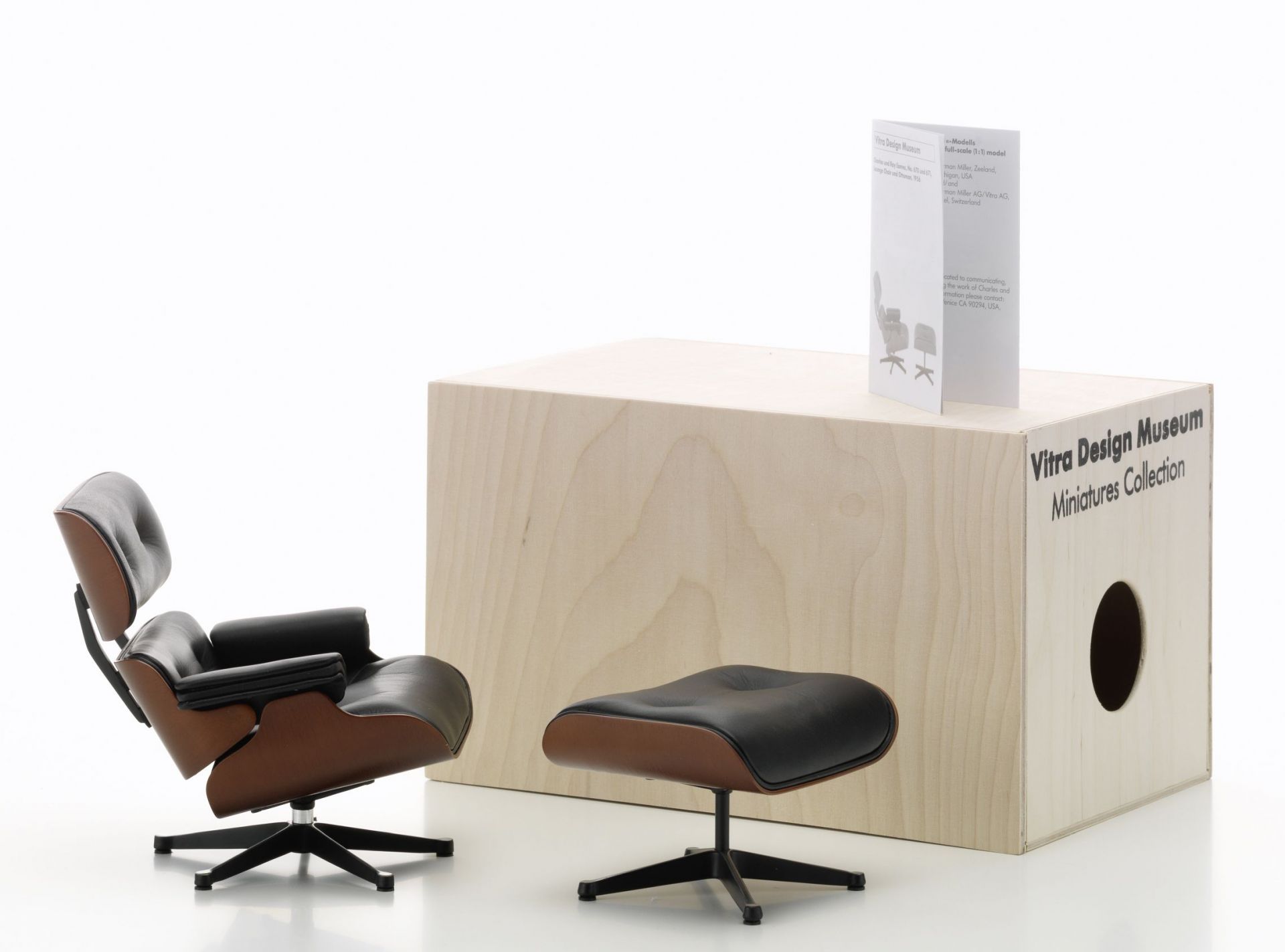 Miniatur Lounge Chair + Ottoman [1956] Vitra