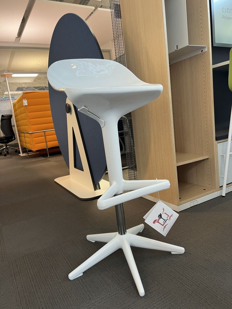 Spoon tabouret BLANC Kartell MEUBLE D'EXPOSITION / D'OCCASION